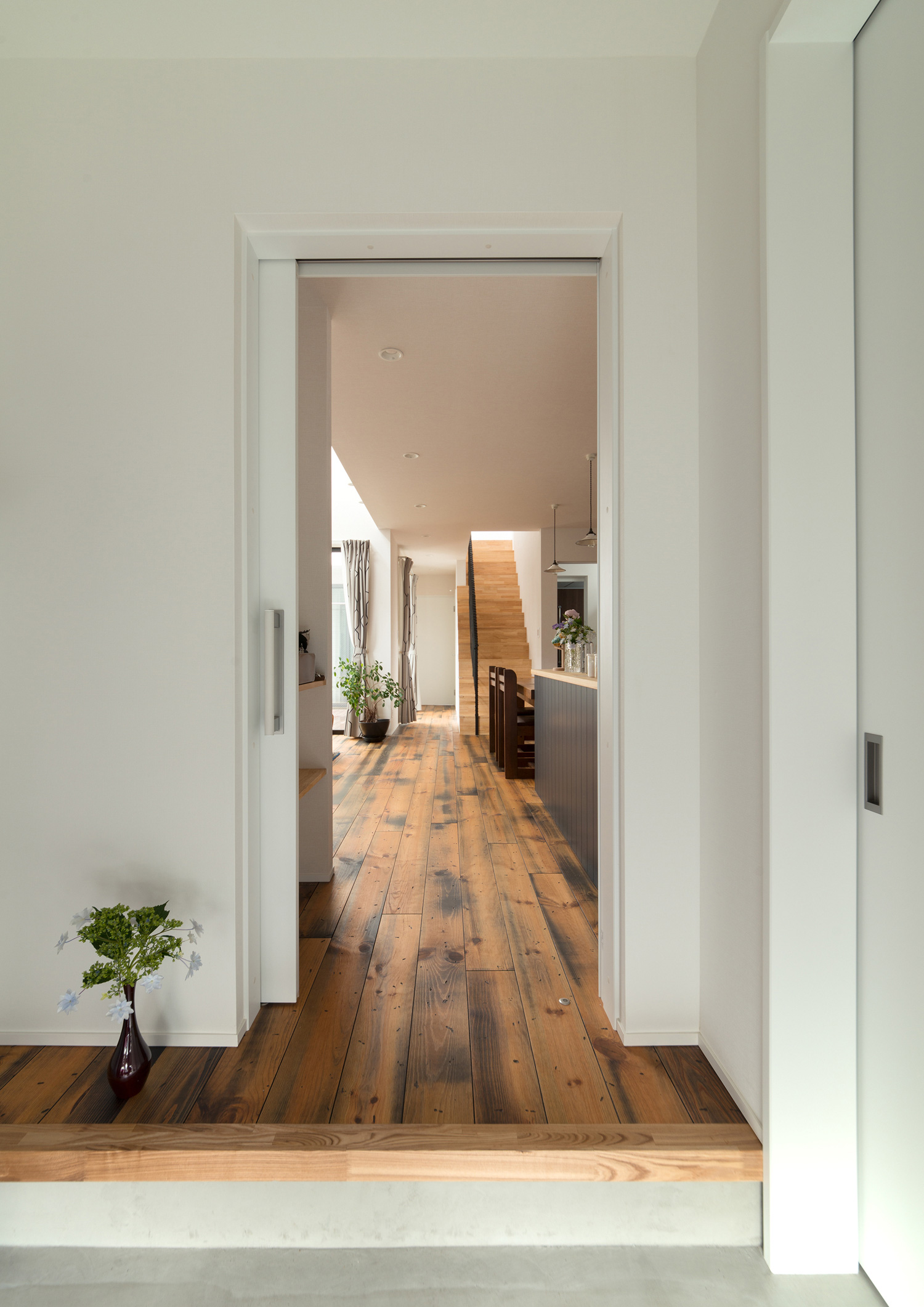 注文住宅・デザイン住宅建築実例_玄関 注文住宅・デザイン住宅建築実例_『CASE457 stripe』_玄関