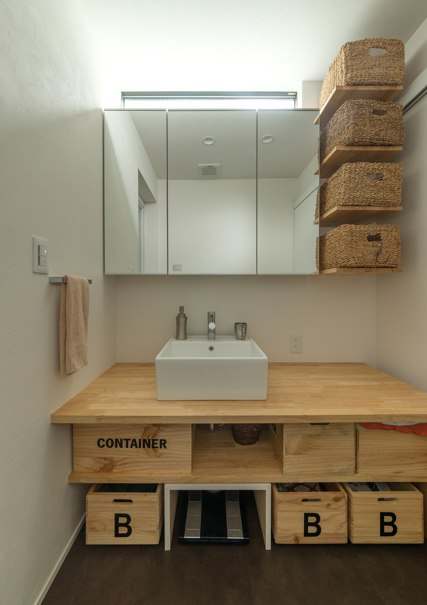 注文住宅・デザイン住宅建築実例_浴室・洗面所 注文住宅・デザイン住宅建築実例_『CASE457 stripe』_浴室・洗面所