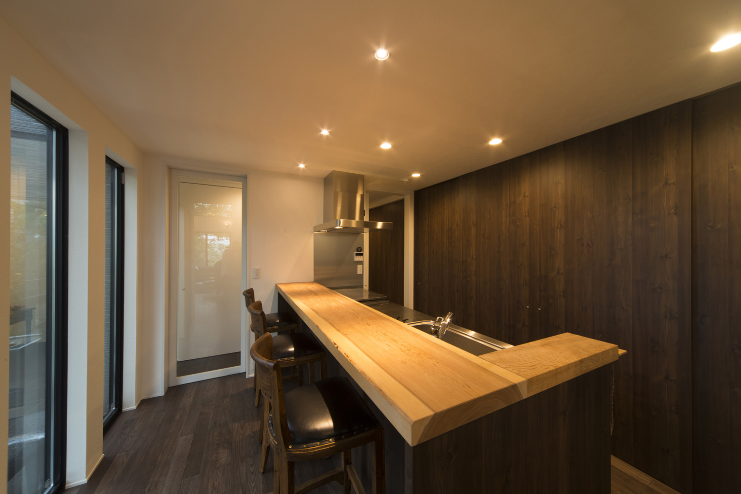 注文住宅・デザイン住宅建築実例_キッチン 注文住宅・デザイン住宅建築実例_『CASE458 森の中の家』_キッチン