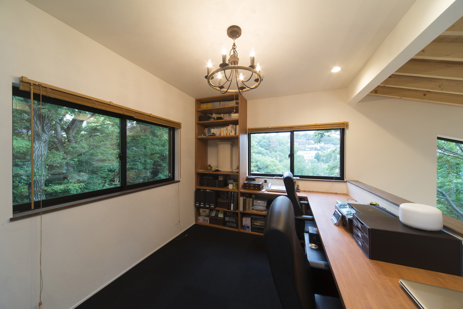注文住宅・デザイン住宅建築実例_書斎 注文住宅・デザイン住宅建築実例_『CASE458 森の中の家』_書斎