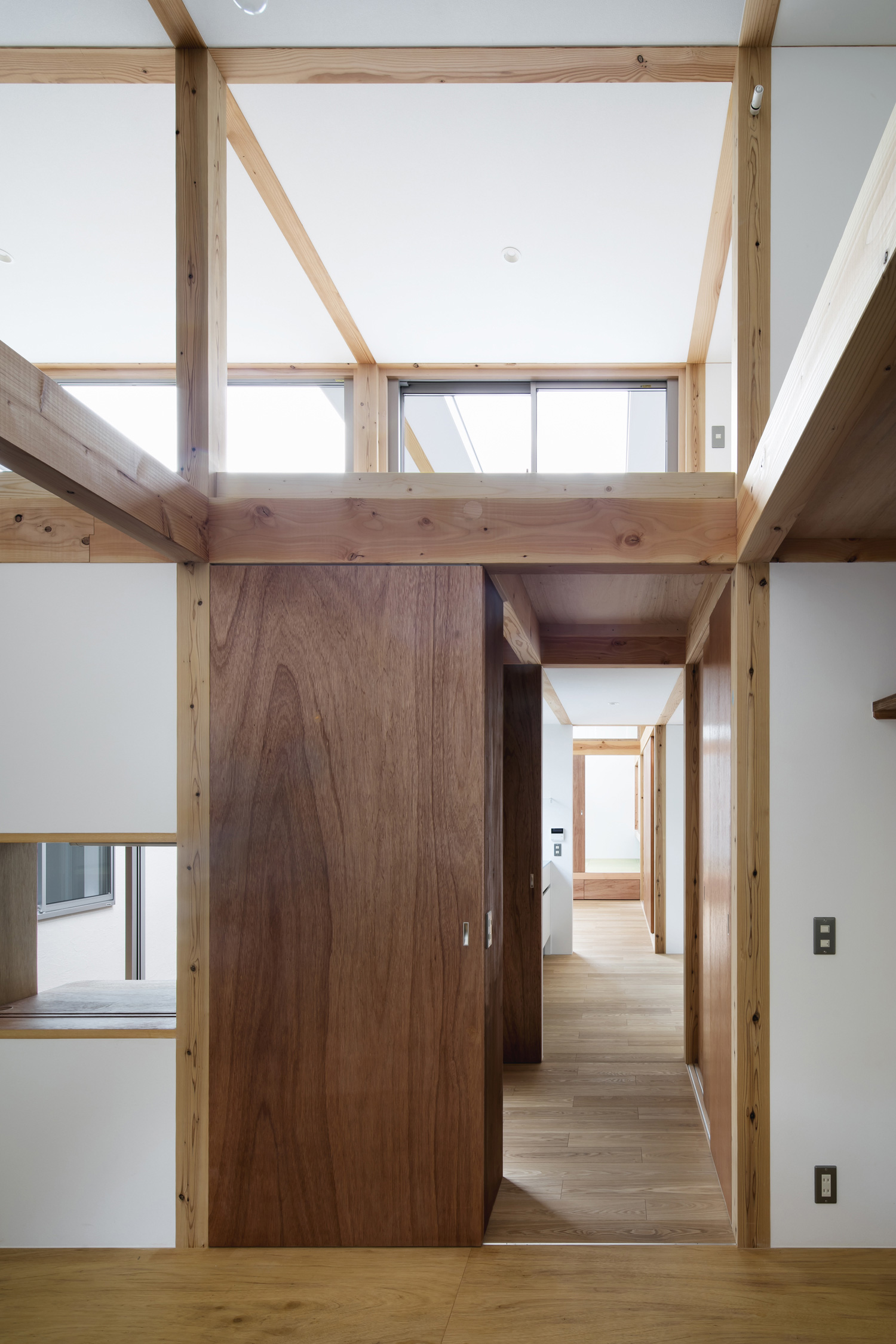 注文住宅・デザイン住宅建築実例_LDK 注文住宅・デザイン住宅建築実例_『CASE468 1.5階建ての家』_LDK