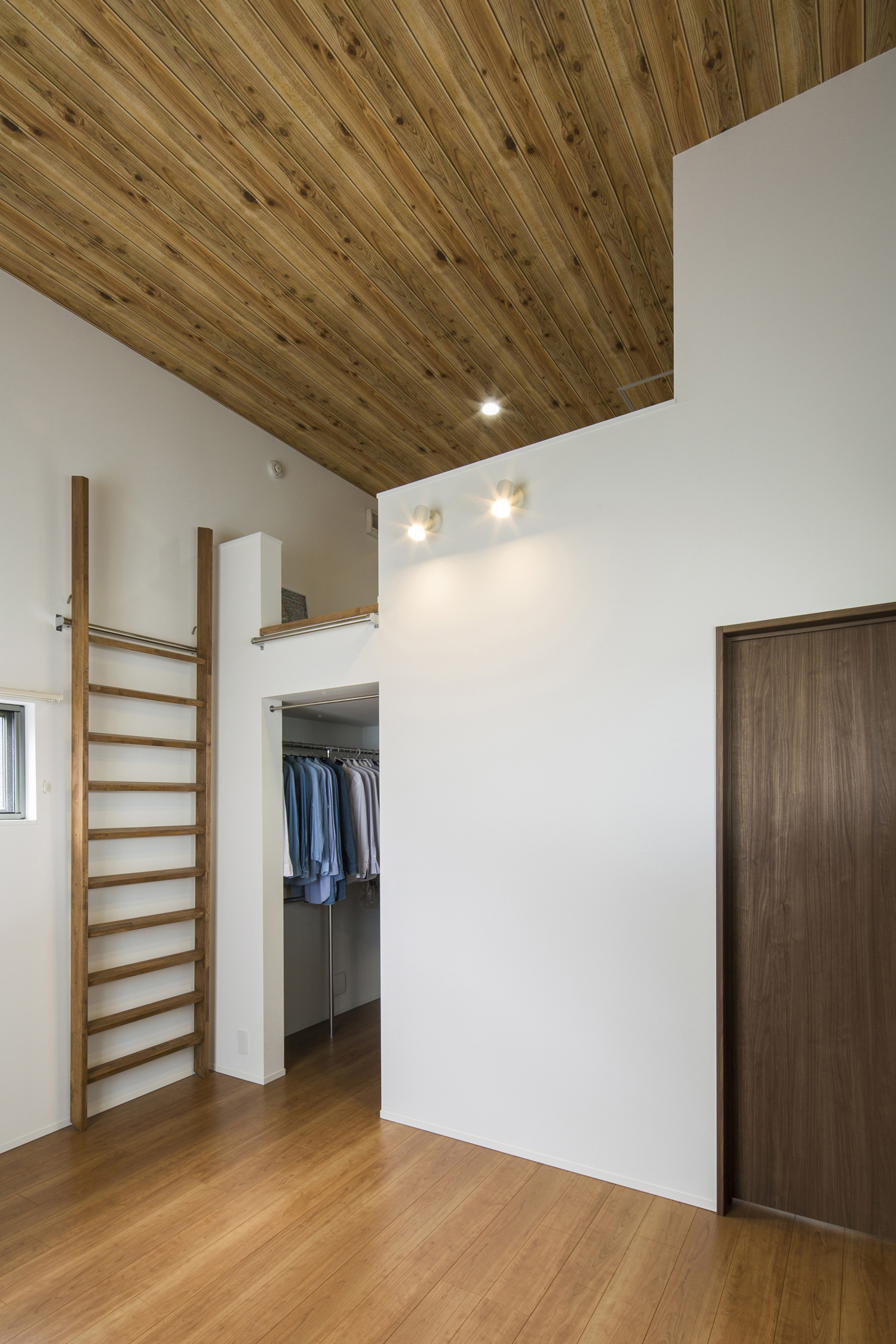 注文住宅・デザイン住宅建築実例_寝室 注文住宅・デザイン住宅建築実例_『CASE469 スカイラウンジ』_寝室