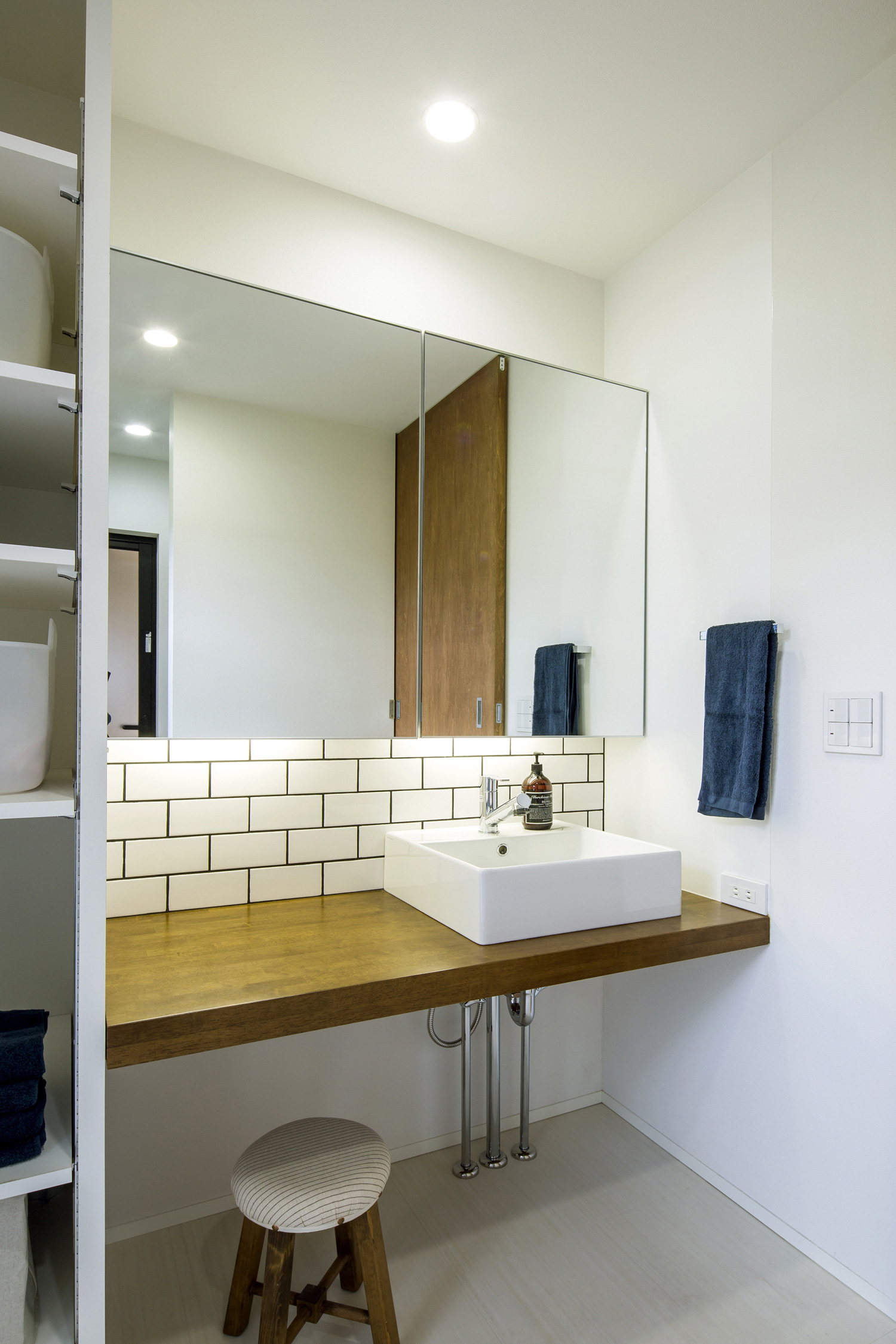 注文住宅・デザイン住宅建築実例_浴室・洗面所 注文住宅・デザイン住宅建築実例_『CASE469 スカイラウンジ』_浴室・洗面所