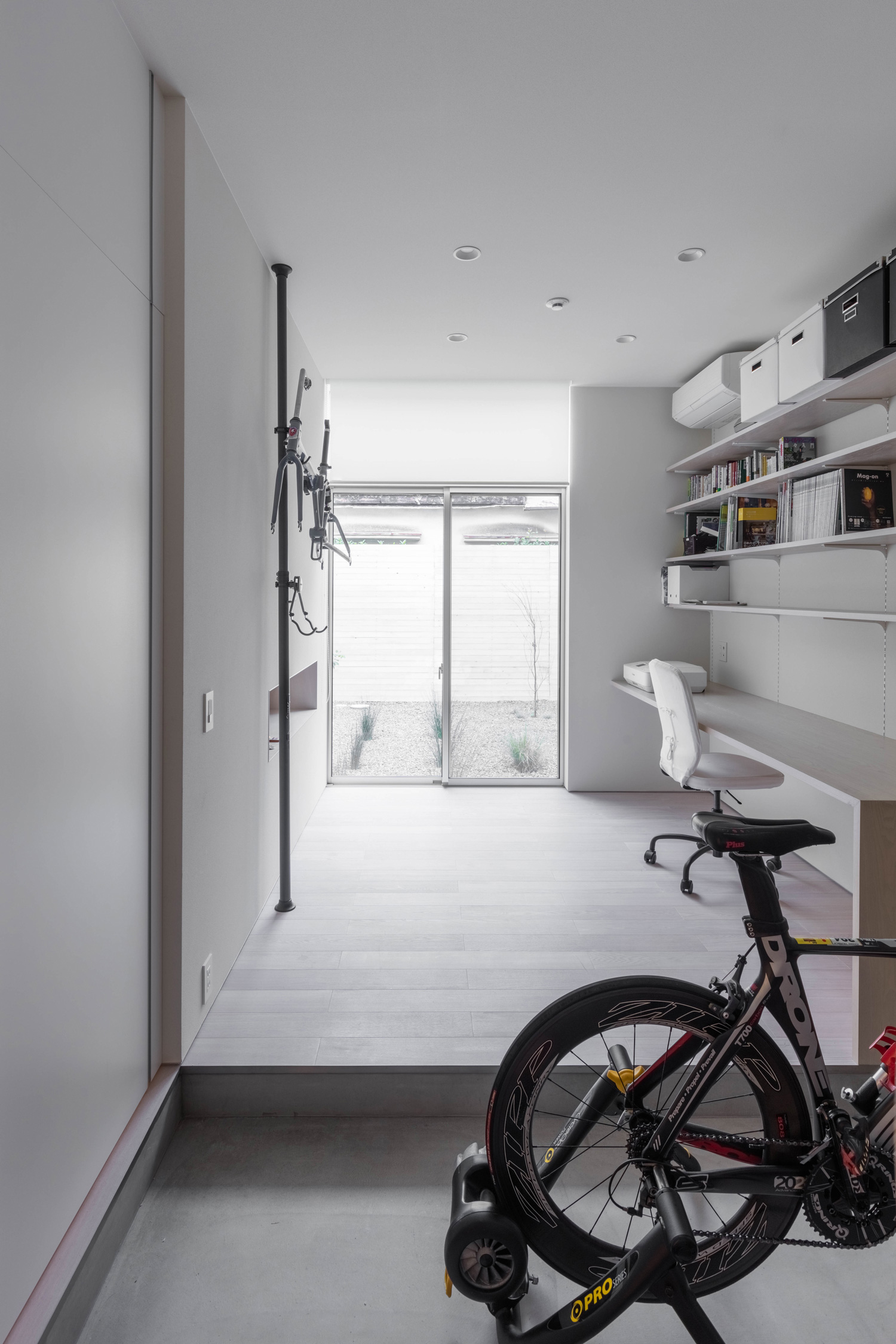 注文住宅・デザイン住宅建築実例_書斎 注文住宅・デザイン住宅建築実例_『CASE470 HOUSE.ASIAN / HORIZONTAL』_書斎