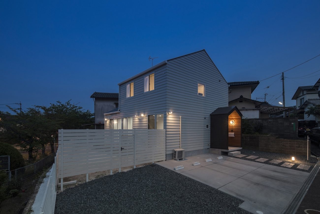 注文住宅・デザイン住宅建築実例_外観 注文住宅・デザイン住宅建築実例_『CASE471 ＨＯＭＥ ＢＡＳＥ』_外観