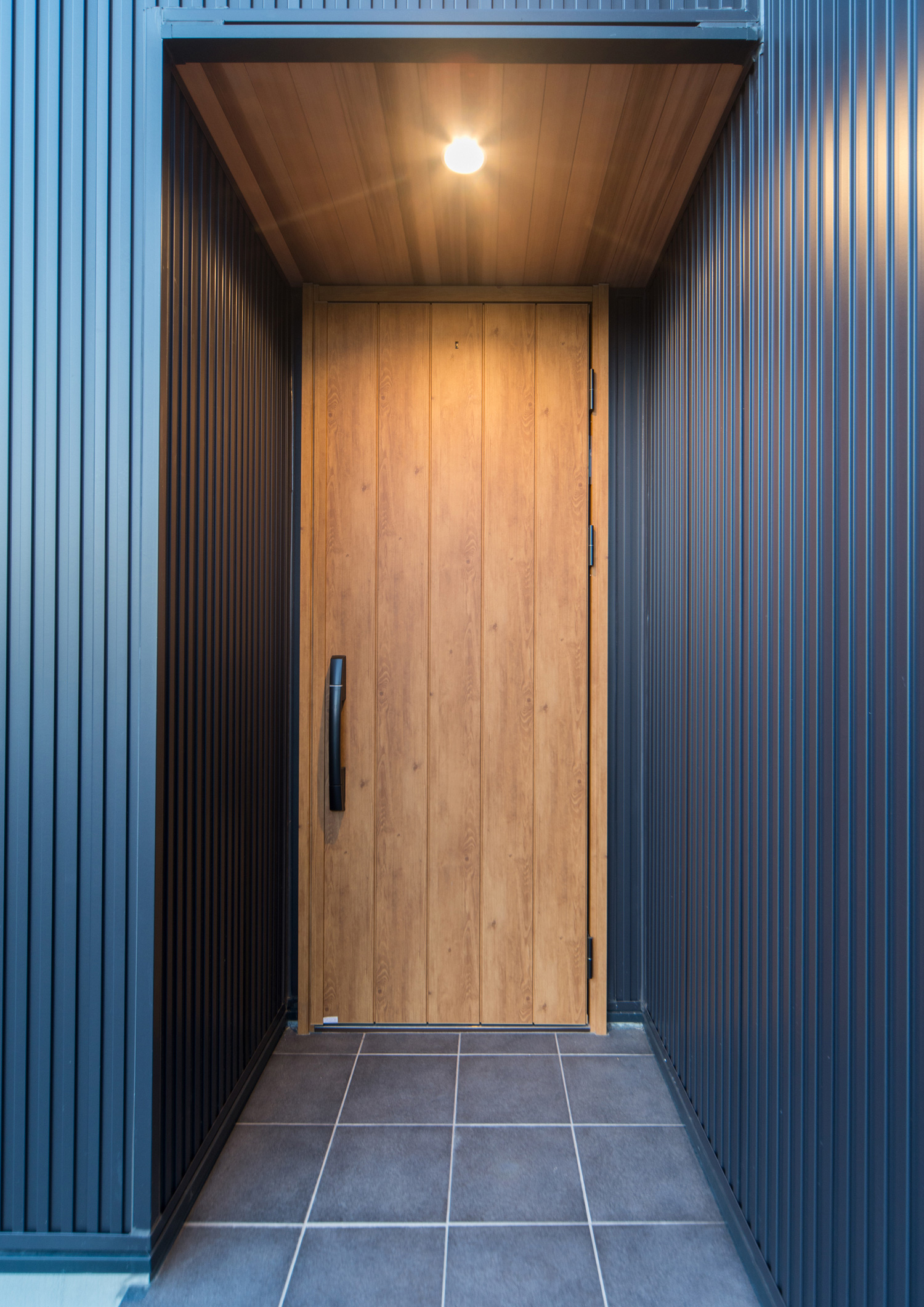 注文住宅・デザイン住宅建築実例_外観 注文住宅・デザイン住宅建築実例_『CASE472 突き抜ける家』_外観