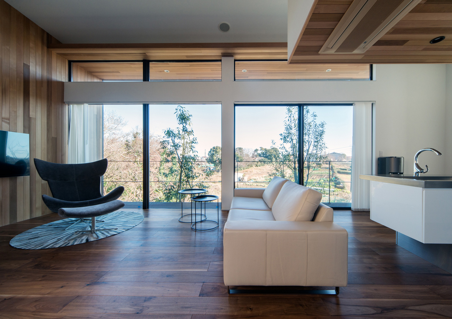 注文住宅・デザイン住宅建築実例_LDK 注文住宅・デザイン住宅建築実例_『CASE472 突き抜ける家』_LDK