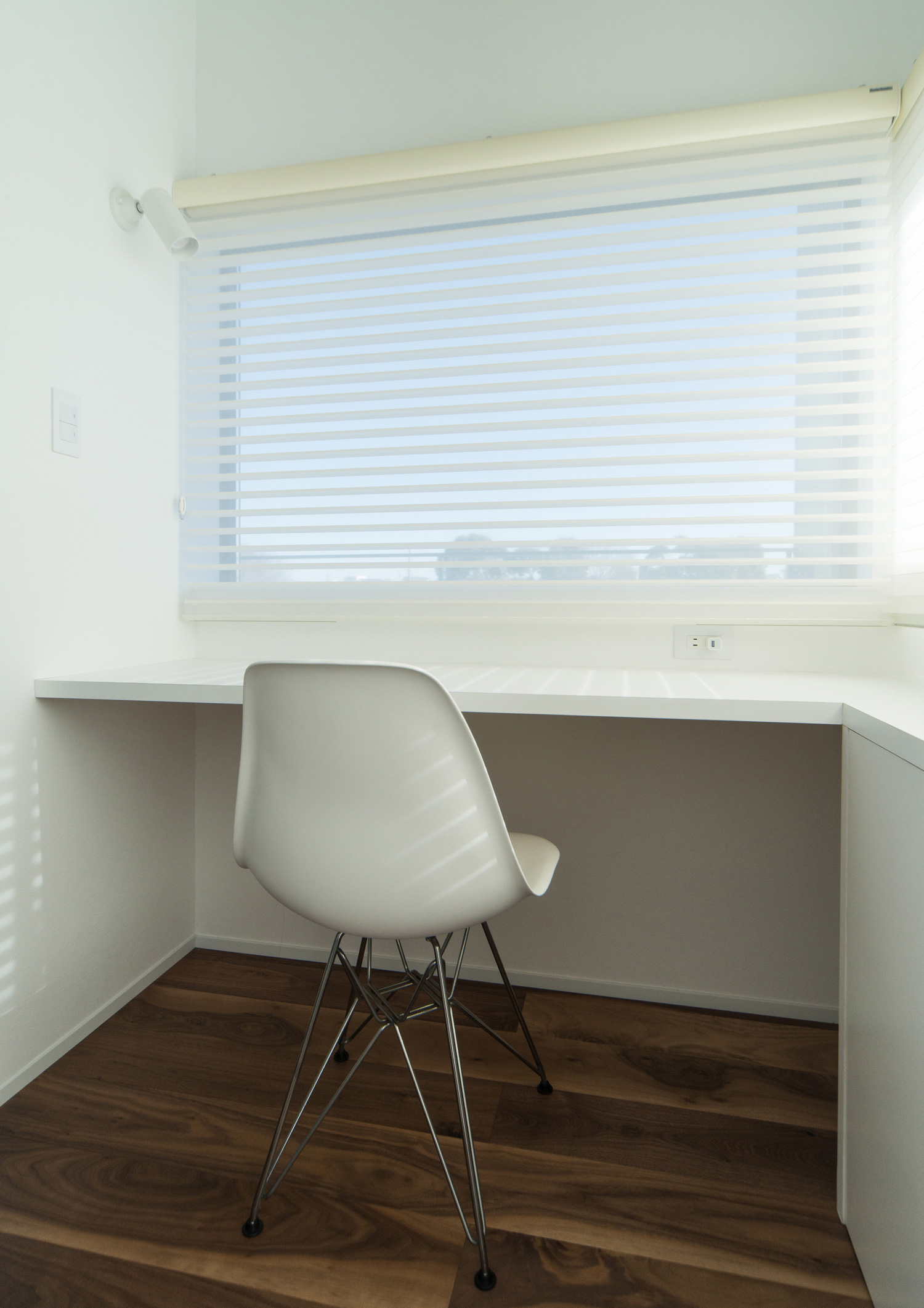 注文住宅・デザイン住宅建築実例_書斎 注文住宅・デザイン住宅建築実例_『CASE472 突き抜ける家』_書斎