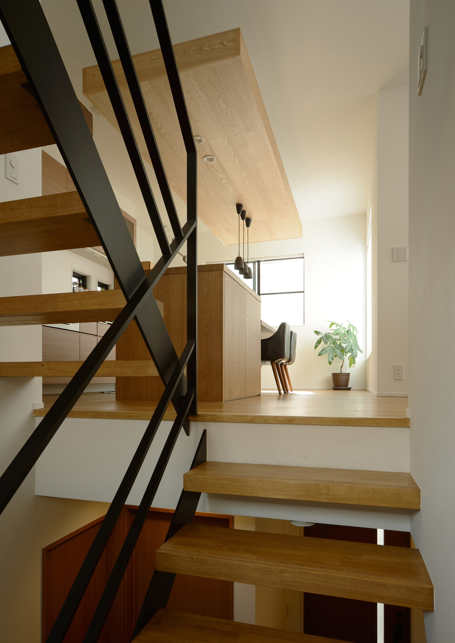 注文住宅・デザイン住宅建築実例_階段 注文住宅・デザイン住宅建築実例_『CASE473 和みの家』_階段
