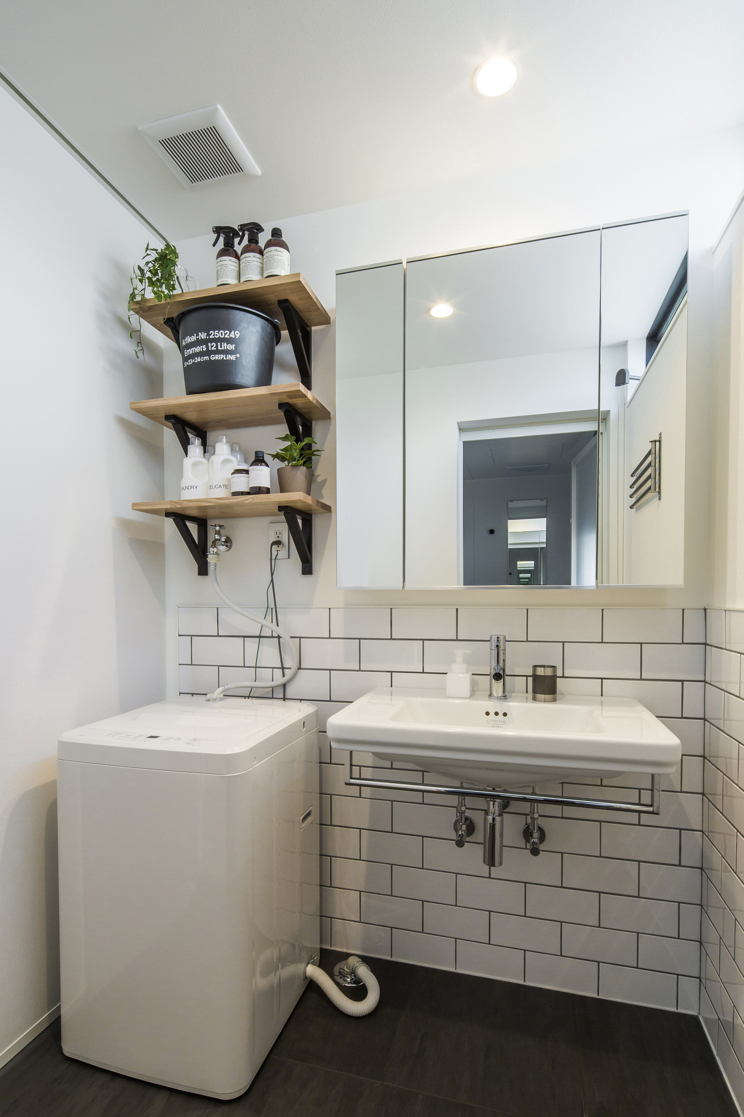 注文住宅・デザイン住宅建築実例_浴室・洗面所 注文住宅・デザイン住宅建築実例_『CASE474 リフレインスタイル』_浴室・洗面所