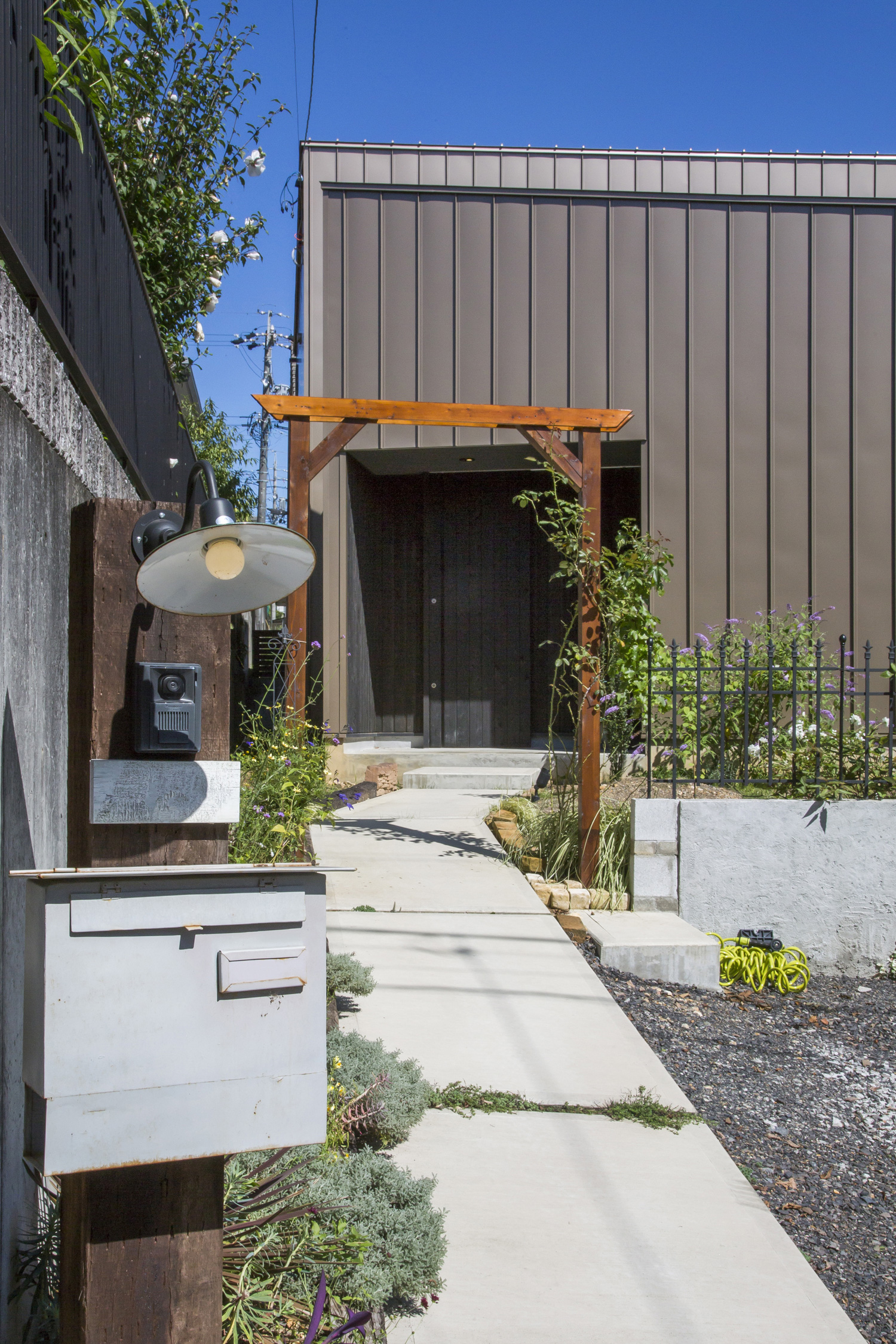 注文住宅・デザイン住宅建築実例_外観 注文住宅・デザイン住宅建築実例_『CASE462 HAND MADE』_外観