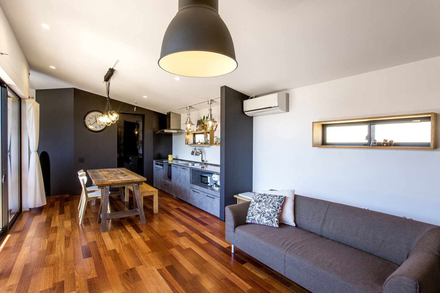 注文住宅・デザイン住宅建築実例_LDK 注文住宅・デザイン住宅建築実例_『CASE462 HAND MADE』_LDK