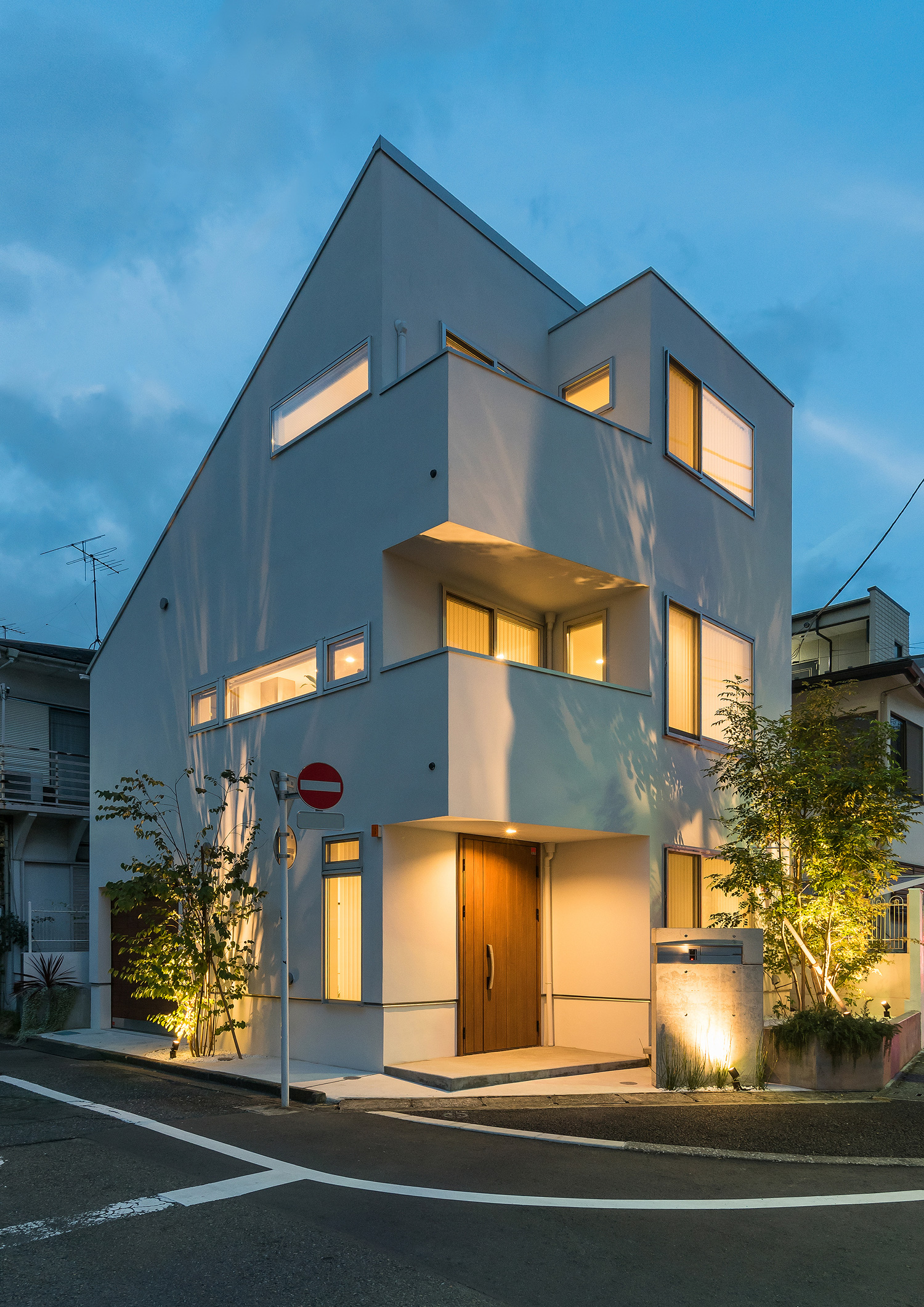 注文住宅・デザイン住宅建築実例_外観 注文住宅・デザイン住宅建築実例_『CASE488 都市型コンパクト住宅』_外観