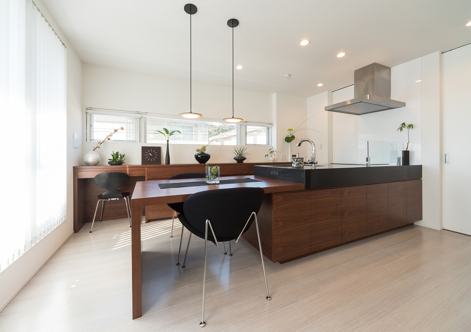 注文住宅・デザイン住宅建築実例_LDK 注文住宅・デザイン住宅建築実例_『CASE488 都市型コンパクト住宅』_LDK