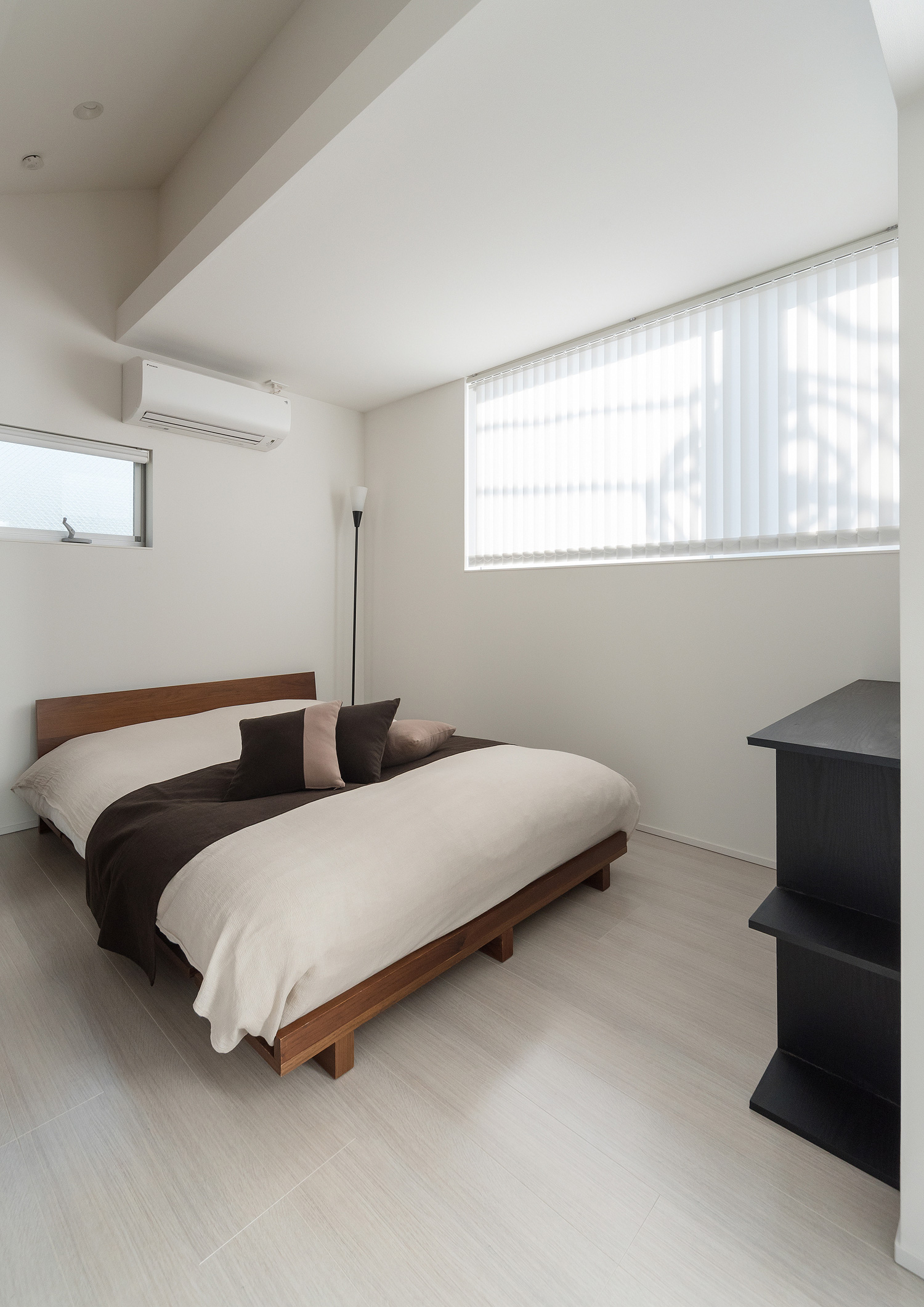 注文住宅・デザイン住宅建築実例_寝室 注文住宅・デザイン住宅建築実例_『CASE488 都市型コンパクト住宅』_寝室