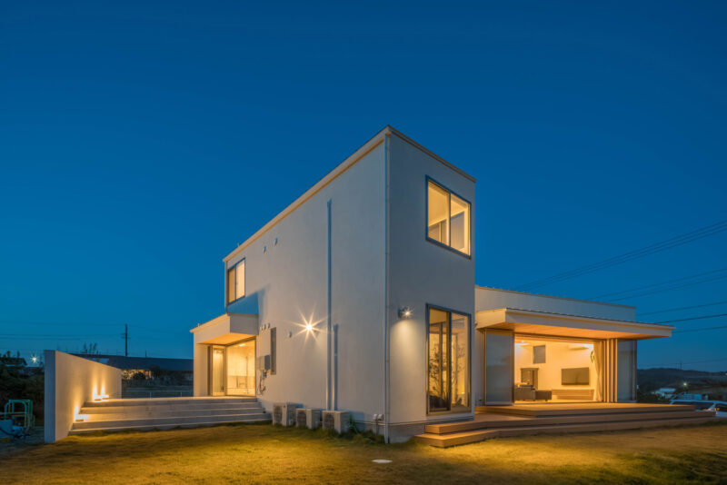 【実例20選】おしゃれでシンプルモダンな外観にするコツや新築時の注意点とは | 注文住宅なら建築設計事務所フリーダムアーキテクツ