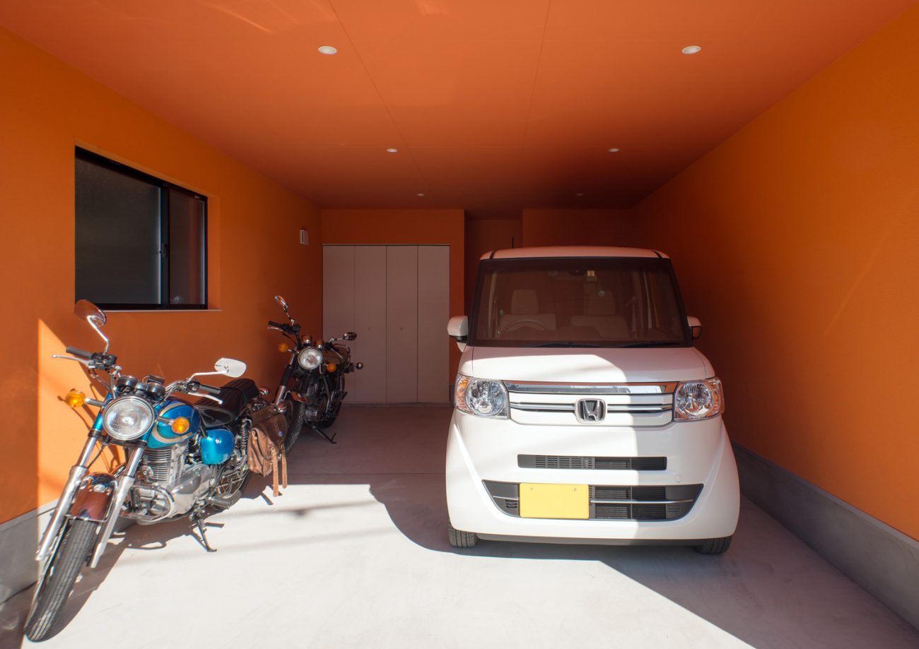 注文住宅・デザイン住宅建築実例_外観 注文住宅・デザイン住宅建築実例_『CASE499 ハザマ』_ガレージ