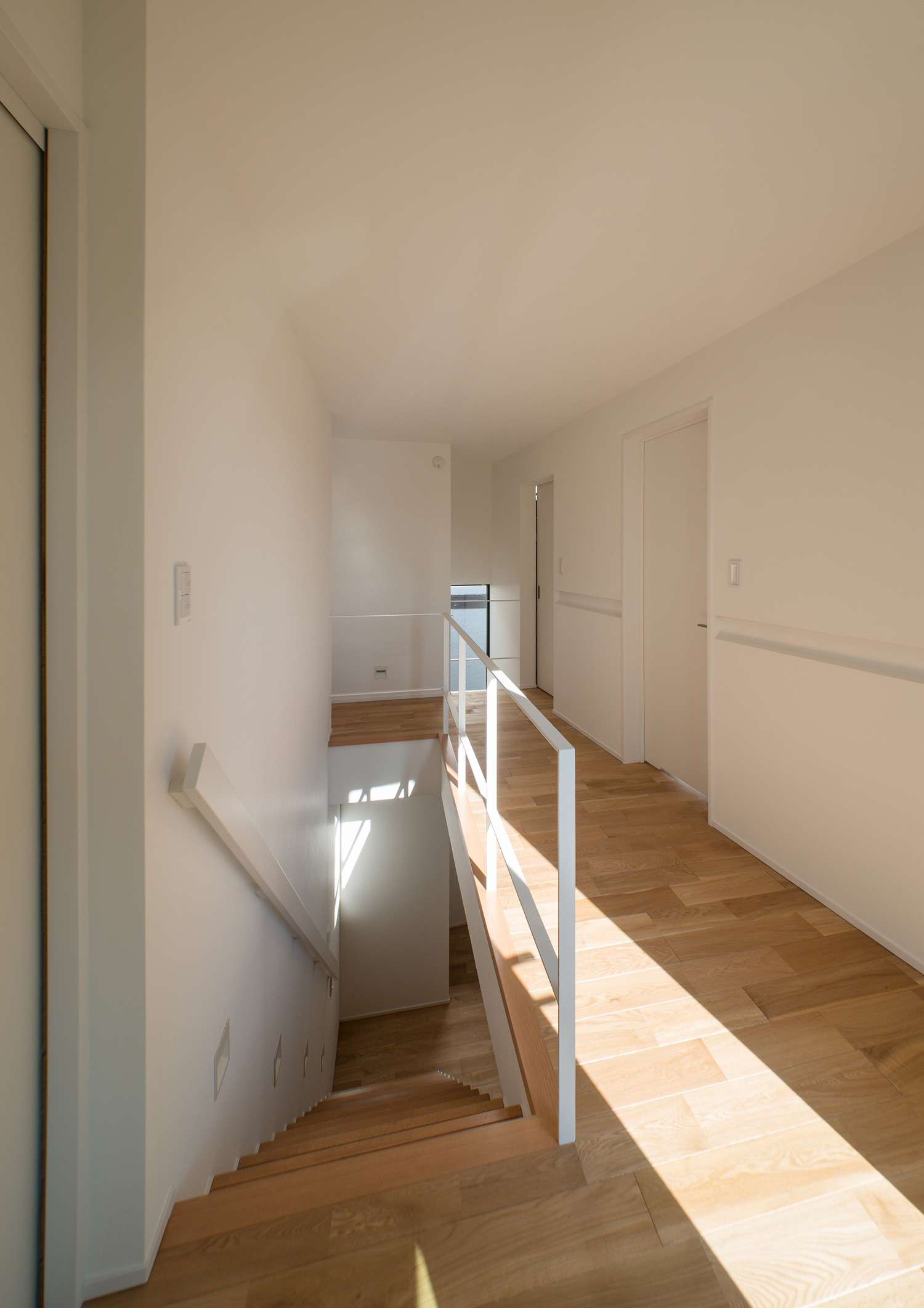 注文住宅・デザイン住宅建築実例_ 注文住宅・デザイン住宅建築実例_『CASE499 ハザマ』_廊下