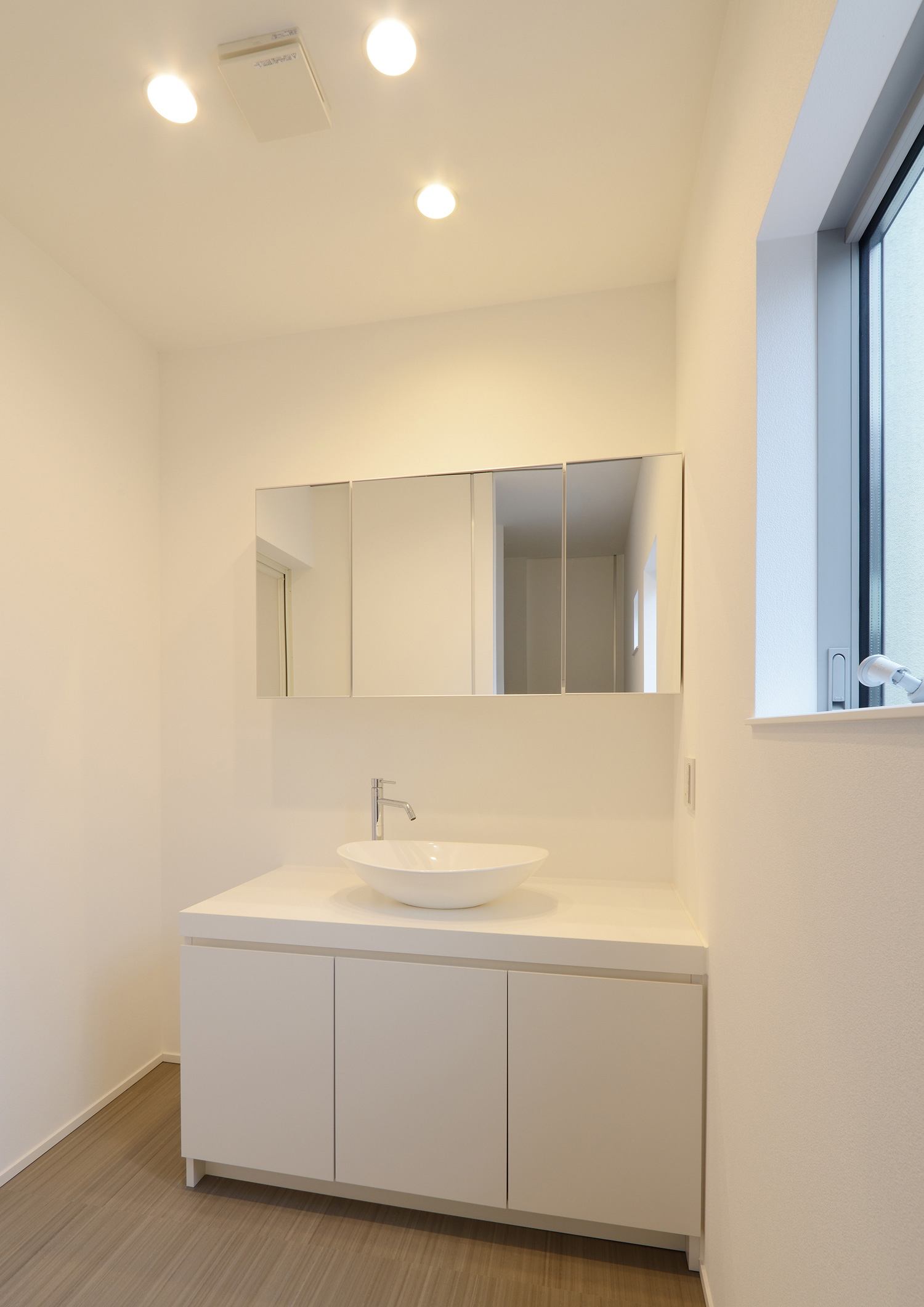 注文住宅・デザイン住宅建築実例_浴室・洗面所 注文住宅・デザイン住宅建築実例_『CASE502 WOOD BOX』_浴室・洗面所