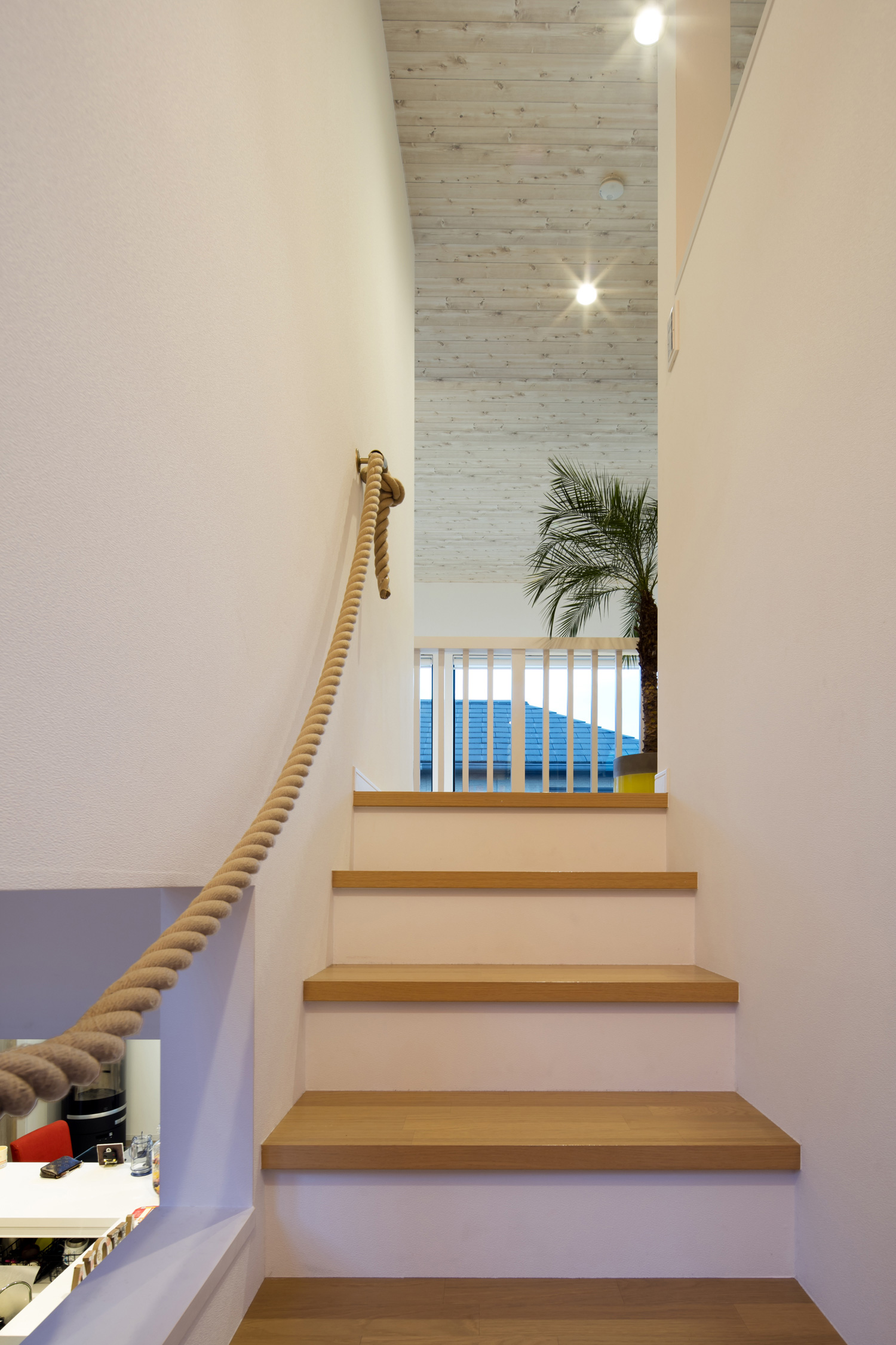 注文住宅・デザイン住宅建築実例_階段 注文住宅・デザイン住宅建築実例_『CASE506 c o l o r i s』_階段