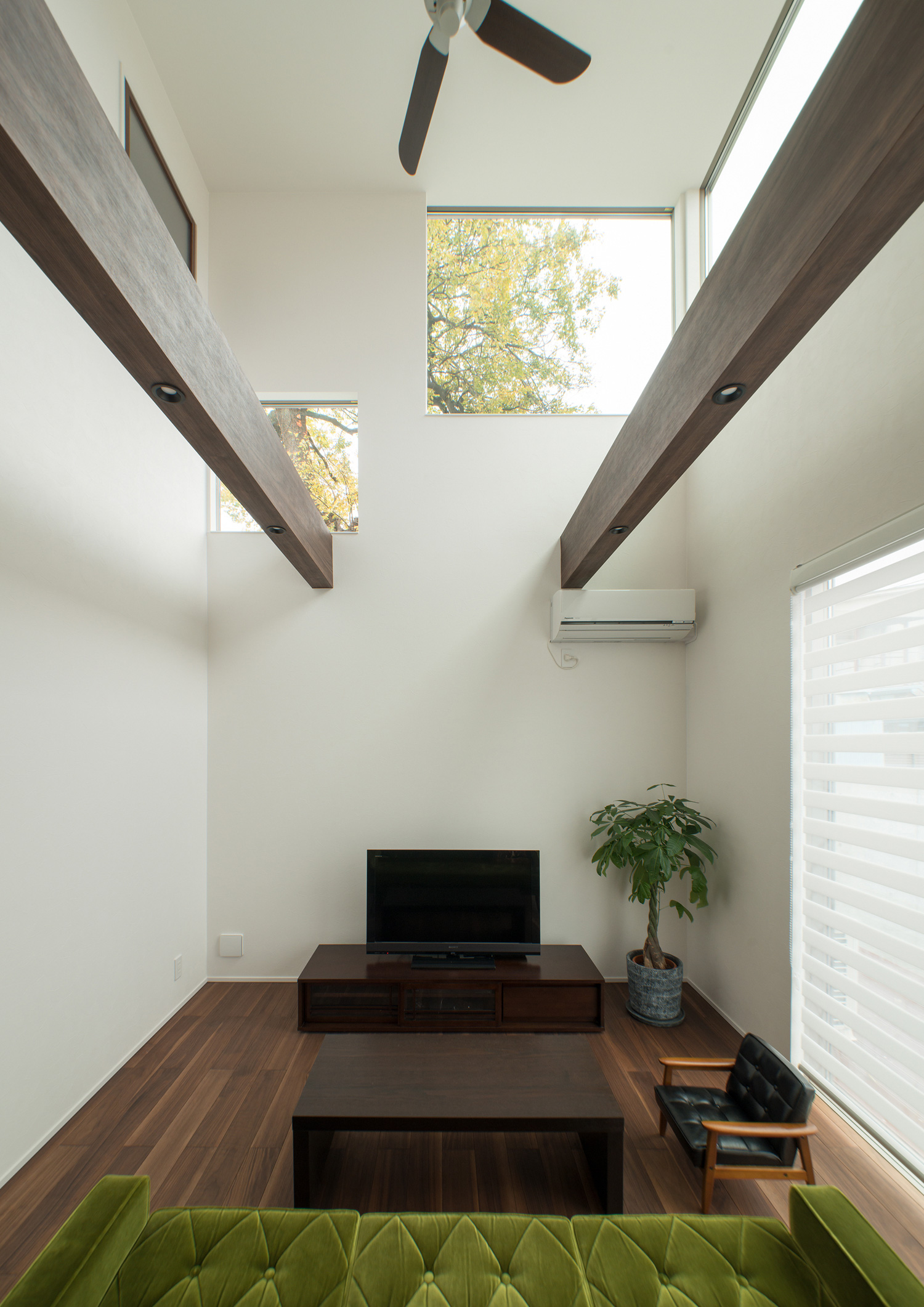 注文住宅・デザイン住宅建築実例_LDK 注文住宅・デザイン住宅建築実例_『CASE510 青藍の匣』_LDK