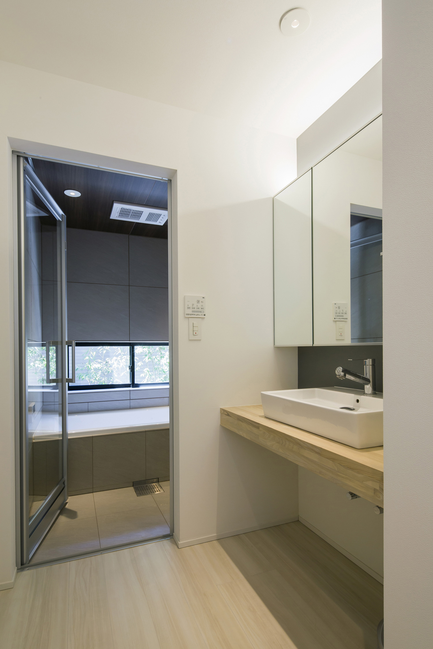 注文住宅・デザイン住宅建築実例_浴室・洗面所 注文住宅・デザイン住宅建築実例_『CASE515 WALL』_浴室・洗面所