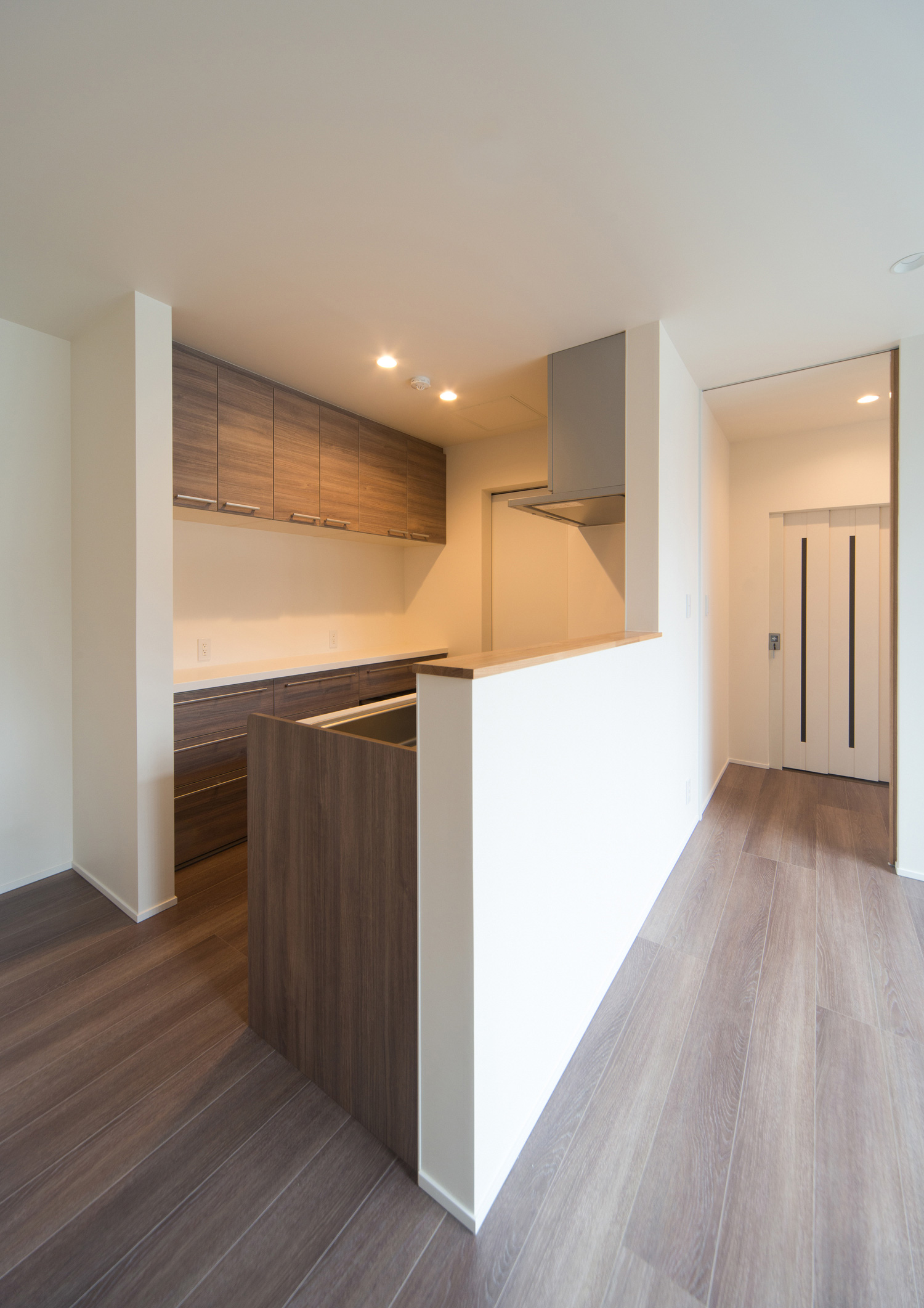 注文住宅・デザイン住宅建築実例_キッチン 注文住宅・デザイン住宅建築実例_『CASE516 内包する家』_キッチン