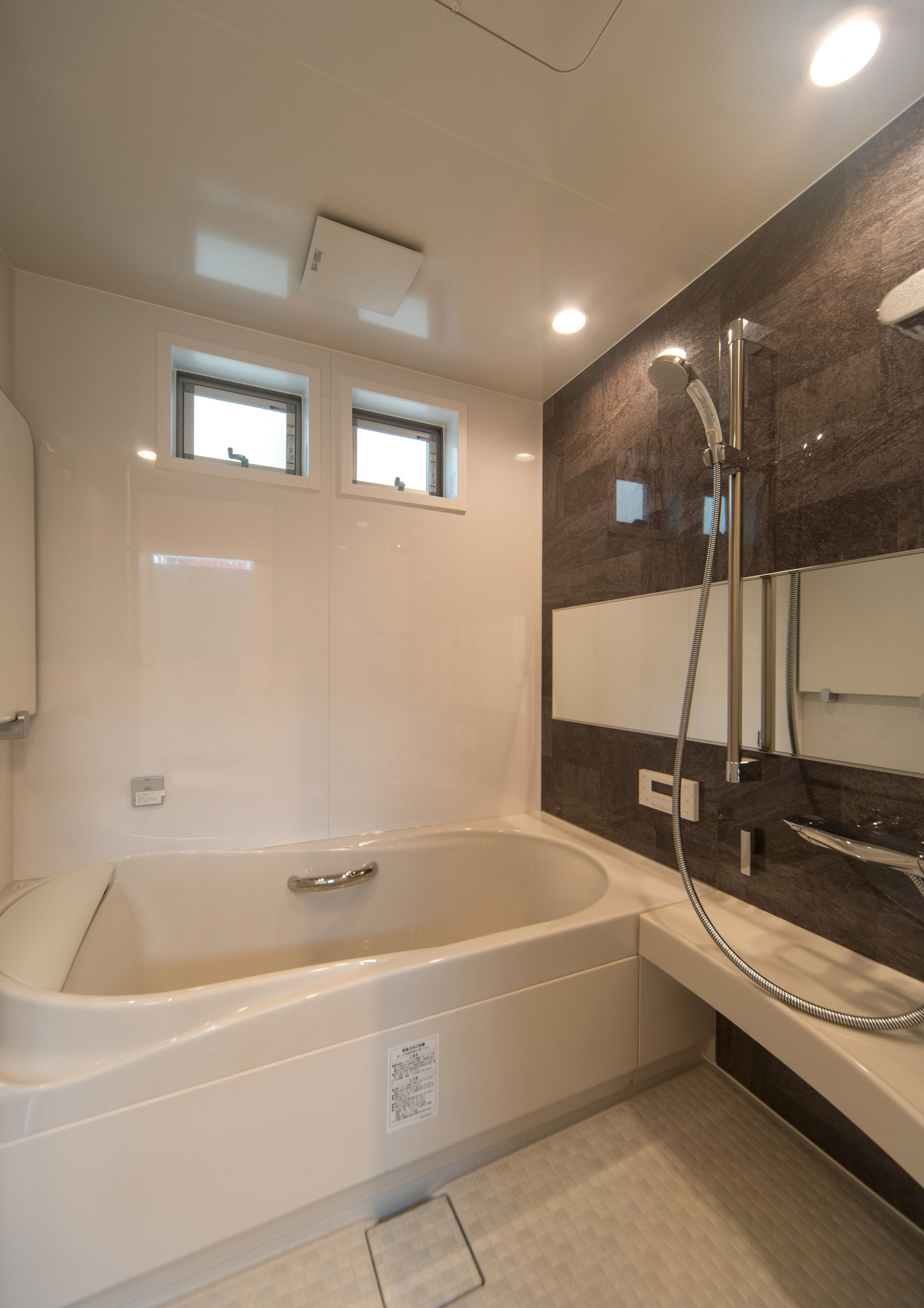 注文住宅・デザイン住宅建築実例_浴室・洗面所 注文住宅・デザイン住宅建築実例_『CASE516 内包する家』_浴室・洗面所