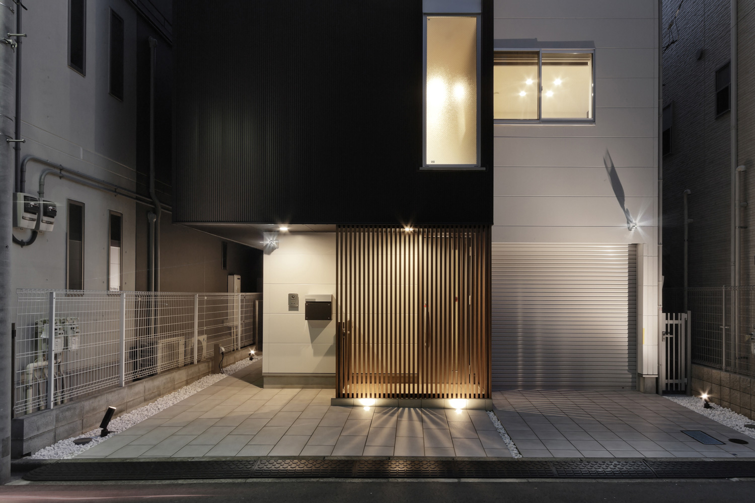 注文住宅・デザイン住宅建築実例_外観 注文住宅・デザイン住宅建築実例_『CASE517 静なる家』_外観