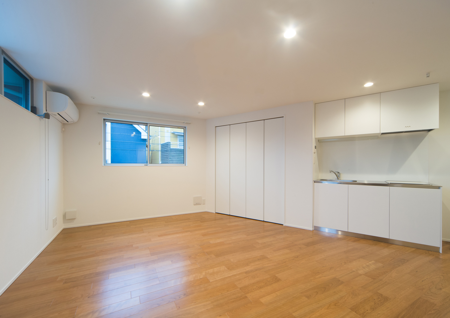 シンプルなワンルーム・デザイン住宅 注文住宅・デザイン住宅建築実例_『CASE523 くのじのいえ』_LDK