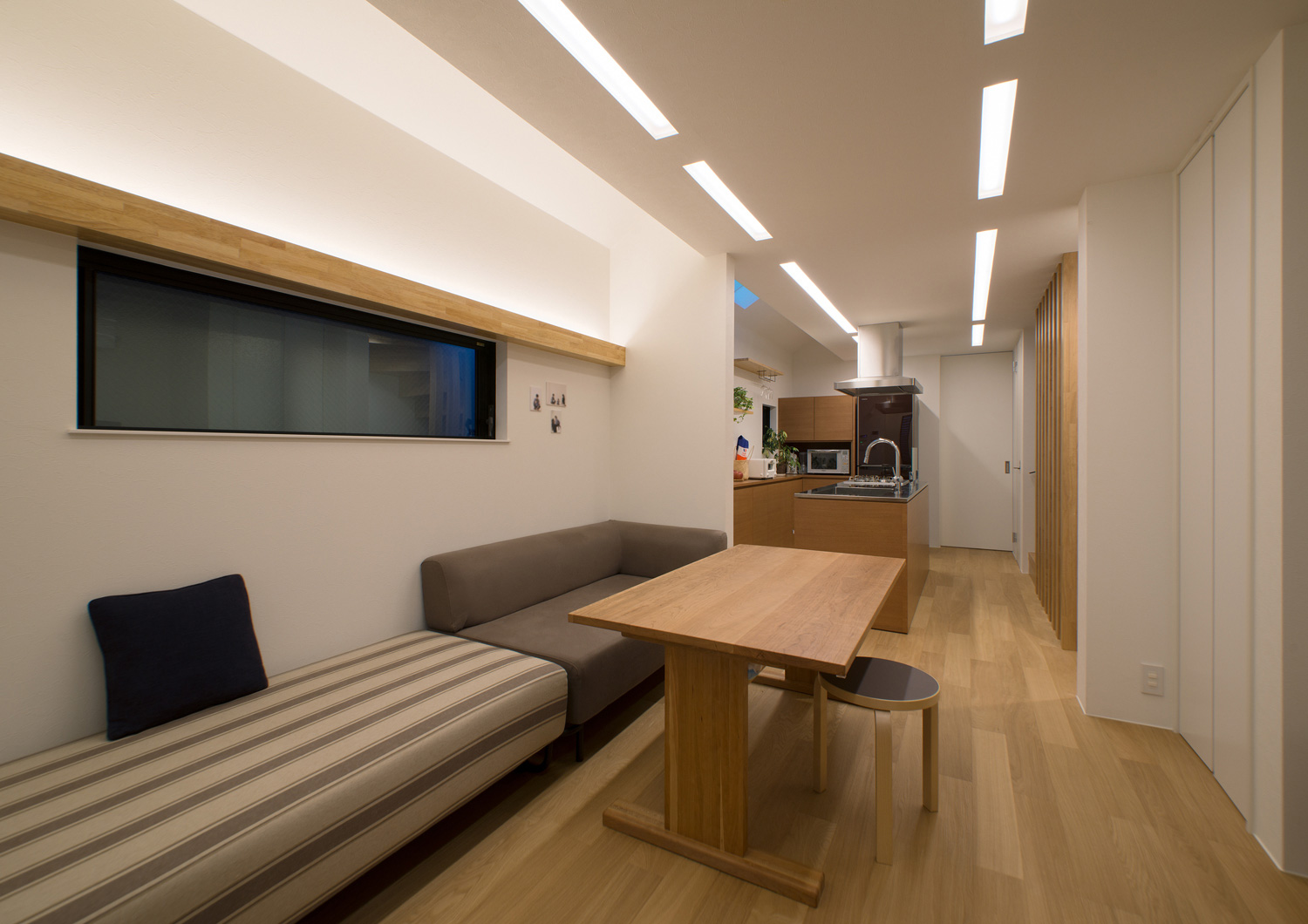 注文住宅・デザイン住宅建築実例_LDK 注文住宅・デザイン住宅建築実例_『CASE529 黒壁の隠れ家』_LDK