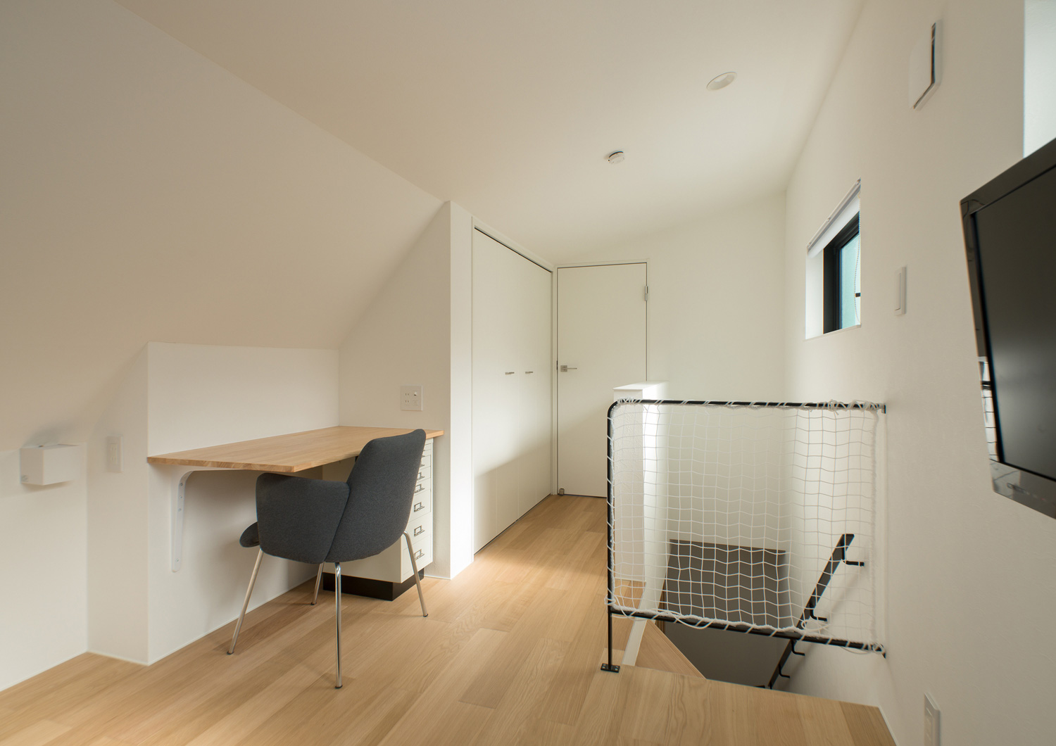 注文住宅・デザイン住宅建築実例_書斎 注文住宅・デザイン住宅建築実例_『CASE529 黒壁の隠れ家』_書斎