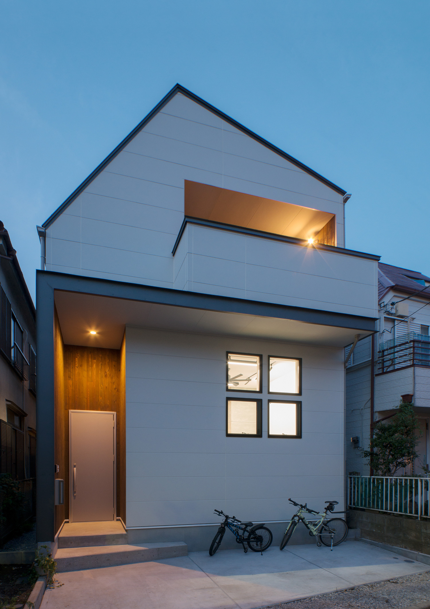 注文住宅・デザイン住宅建築実例_外観 注文住宅・デザイン住宅建築実例_『CASE532 土間と壁柱のハウス』_外観