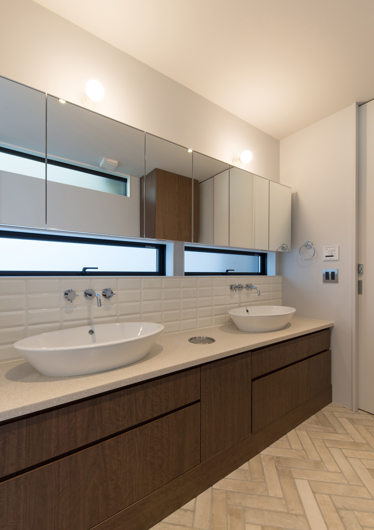 注文住宅・デザイン住宅建築実例_浴室・洗面所 注文住宅・デザイン住宅建築実例_『CASE534 【Mod】el』_浴室・洗面所