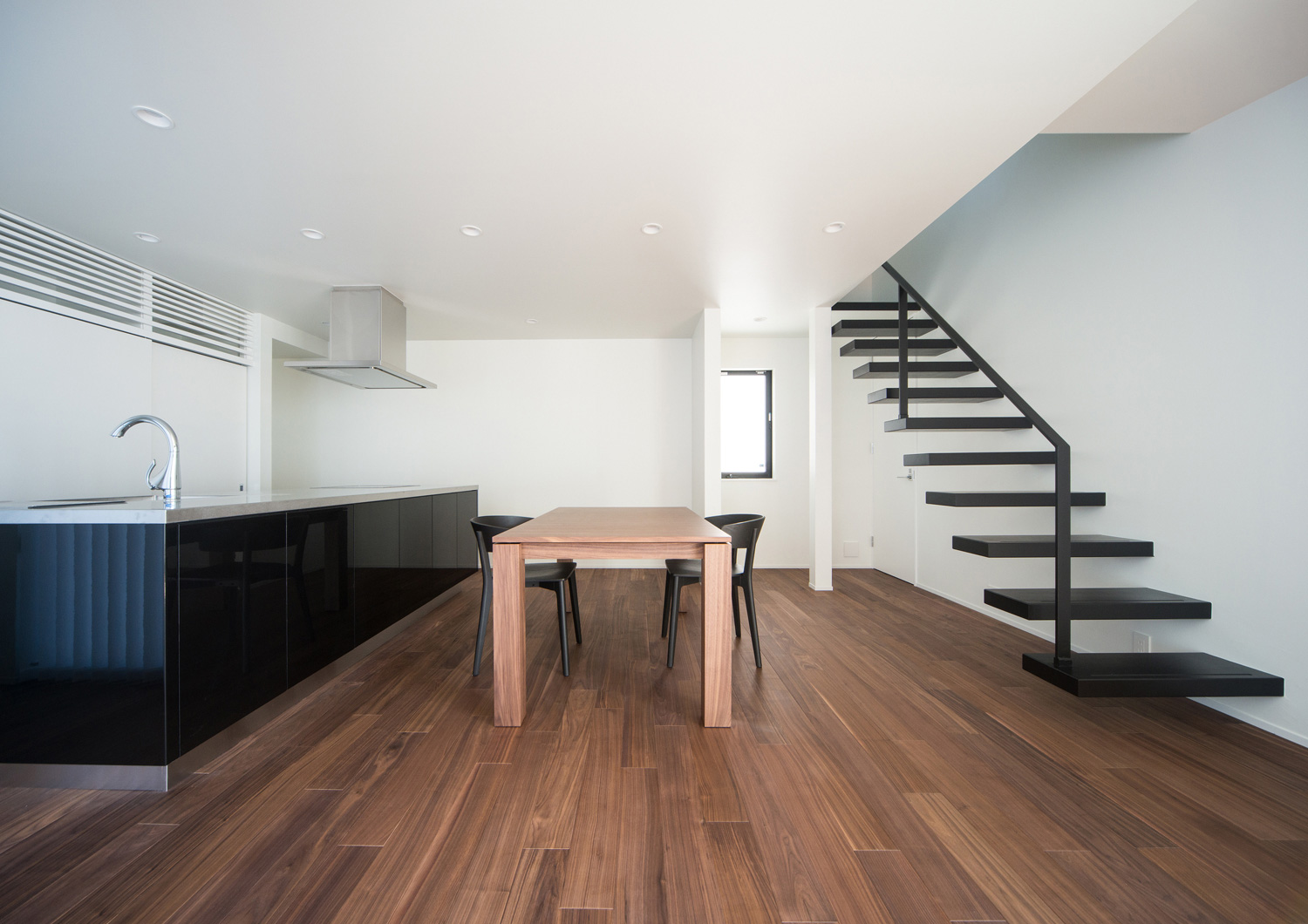 注文住宅・デザイン住宅建築実例_LDK 注文住宅・デザイン住宅建築実例_『CASE537 White Cube』_LDK