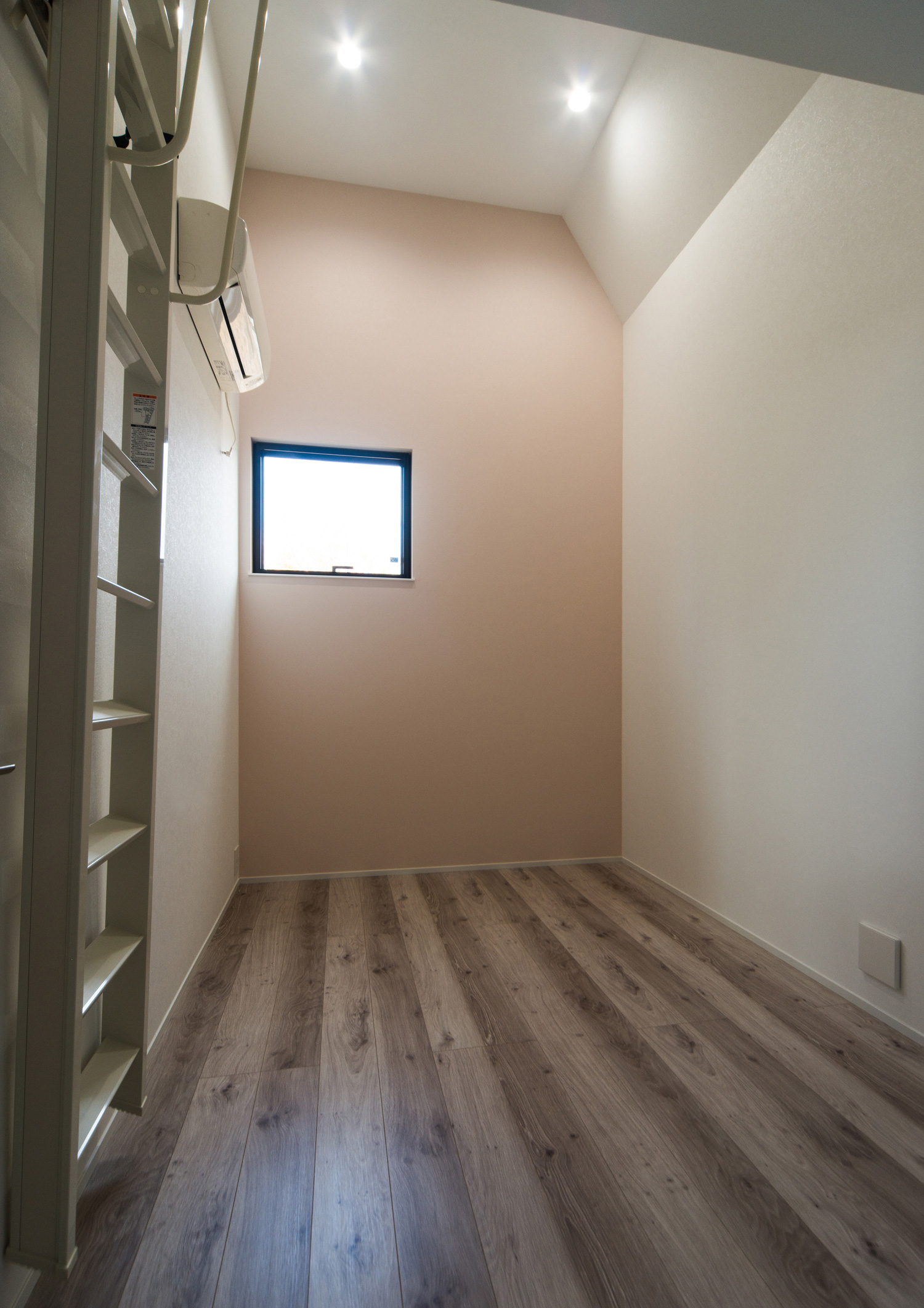 注文住宅・デザイン住宅建築実例_子供部屋 注文住宅・デザイン住宅建築実例_『CASE537 White Cube』_子供部屋