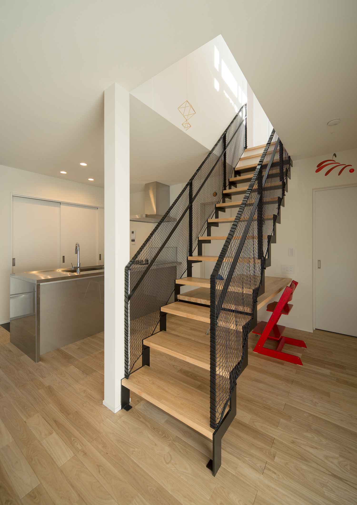 注文住宅・デザイン住宅建築実例_階段 注文住宅・デザイン住宅建築実例_『CASE538 「　　　」（フチどる）』_階段