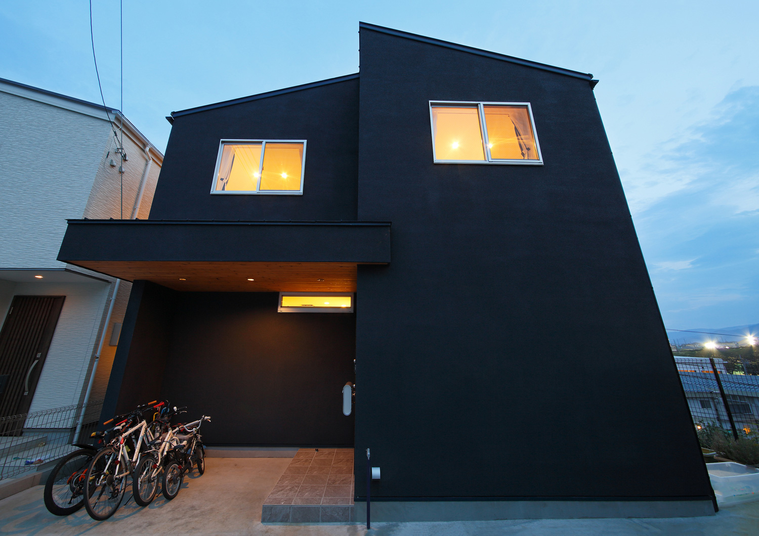 注文住宅・デザイン住宅建築実例_外観 注文住宅・デザイン住宅建築実例_『CASE539 高台の家』_外観