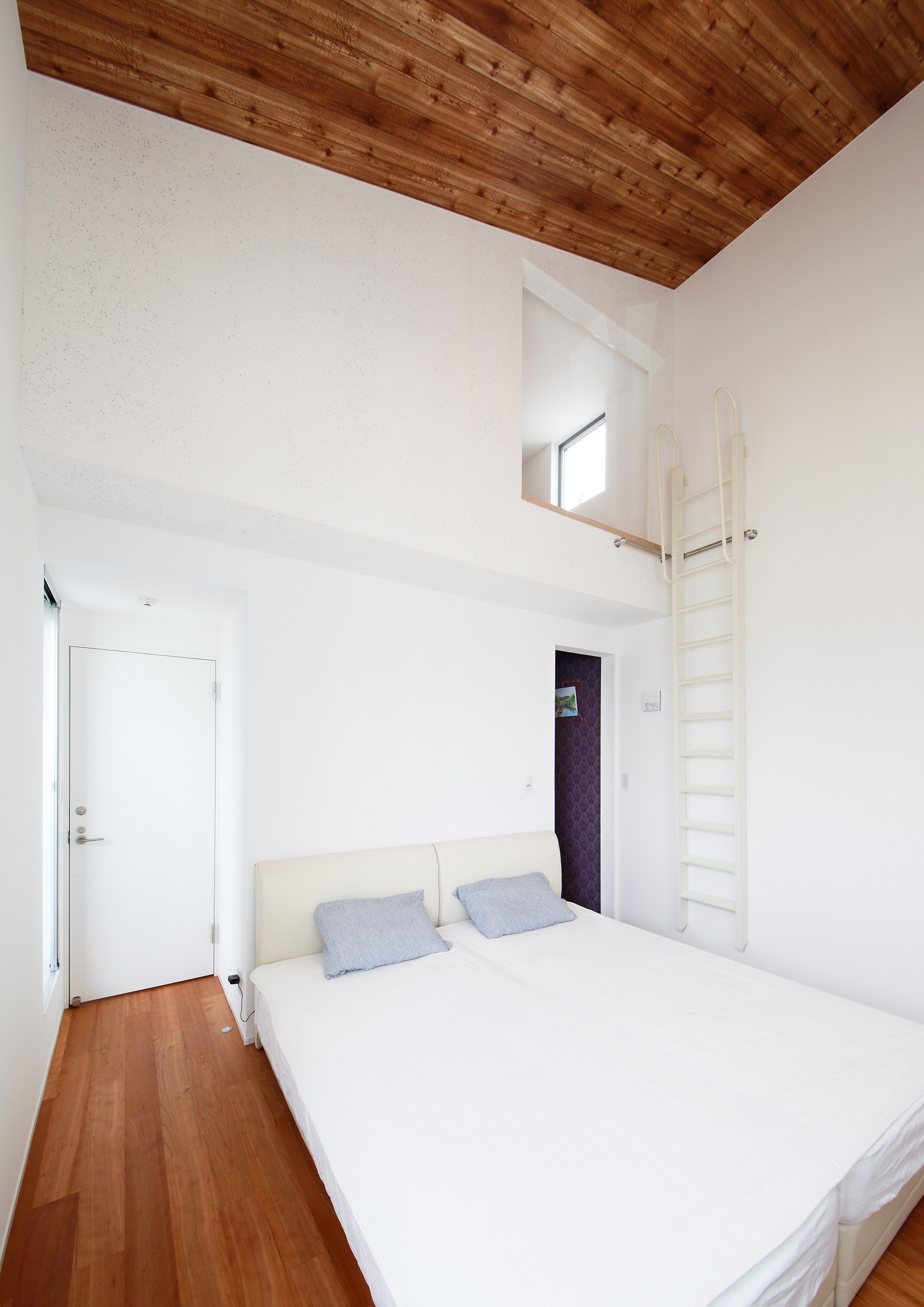 注文住宅・デザイン住宅建築実例_寝室 注文住宅・デザイン住宅建築実例_『CASE539 高台の家』_寝室