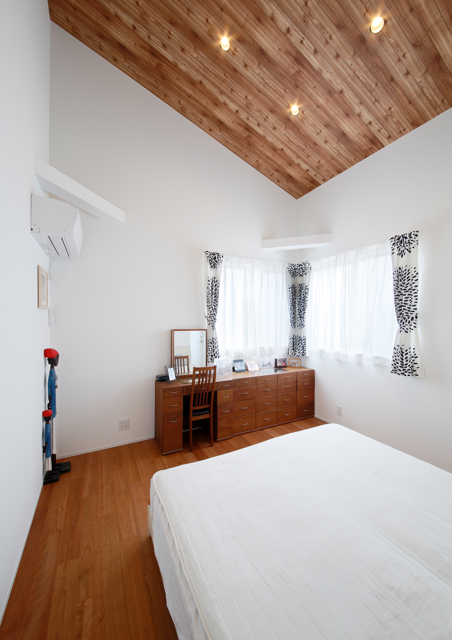 注文住宅・デザイン住宅建築実例_寝室 注文住宅・デザイン住宅建築実例_『CASE539 高台の家』_寝室