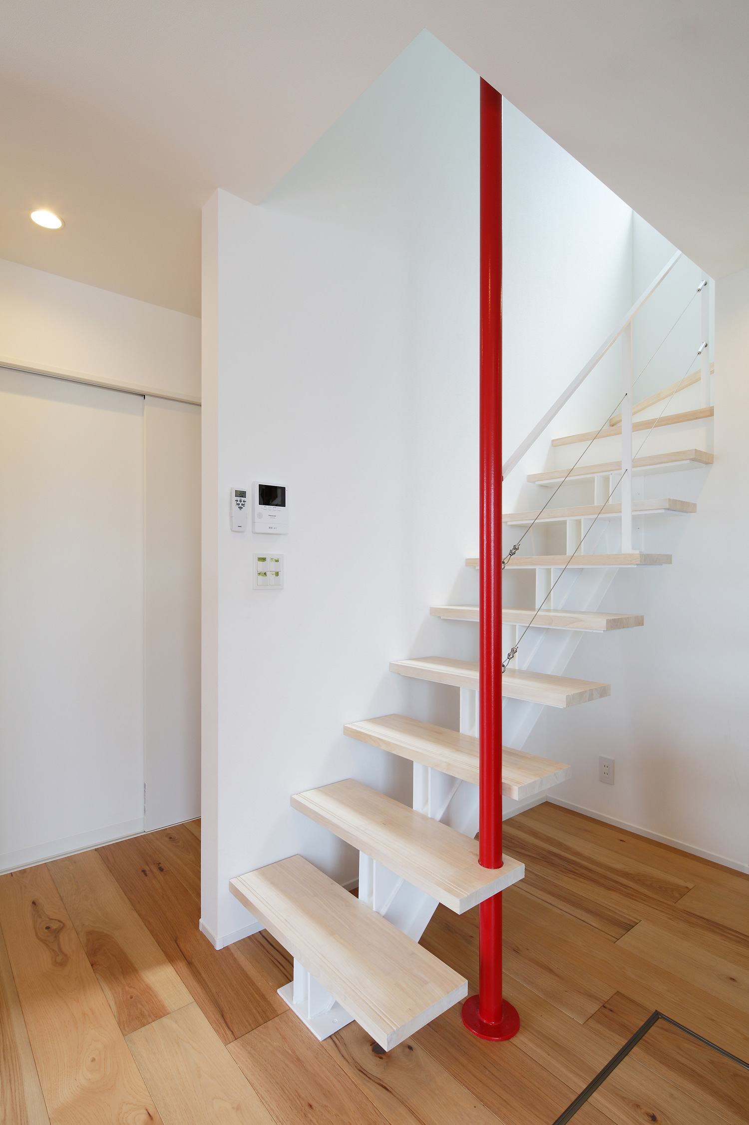 注文住宅・デザイン住宅建築実例_階段 注文住宅・デザイン住宅建築実例_『CASE539 高台の家』_階段