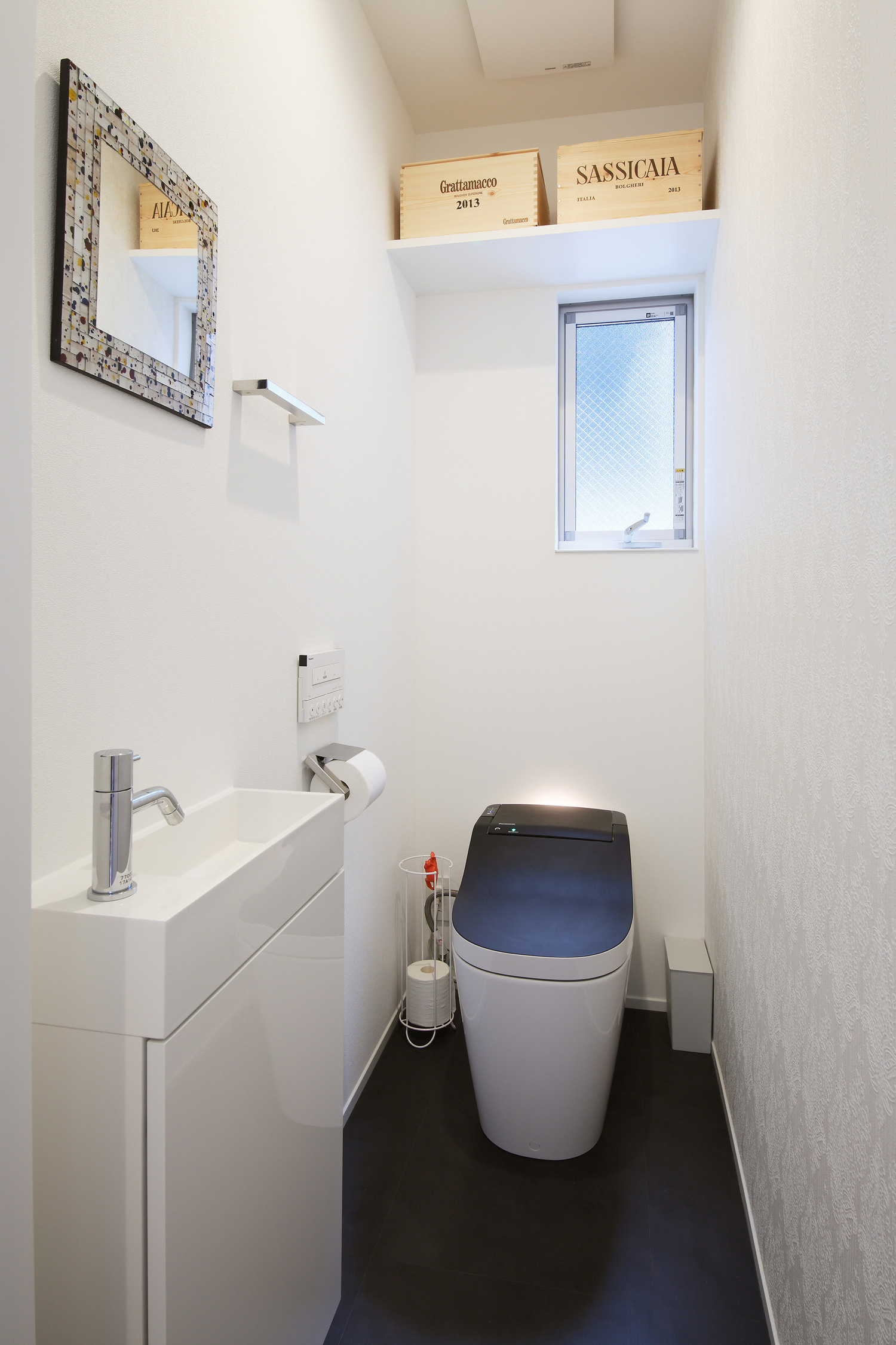 注文住宅・デザイン住宅建築実例_トイレ 注文住宅・デザイン住宅建築実例_『CASE539 高台の家』_トイレ