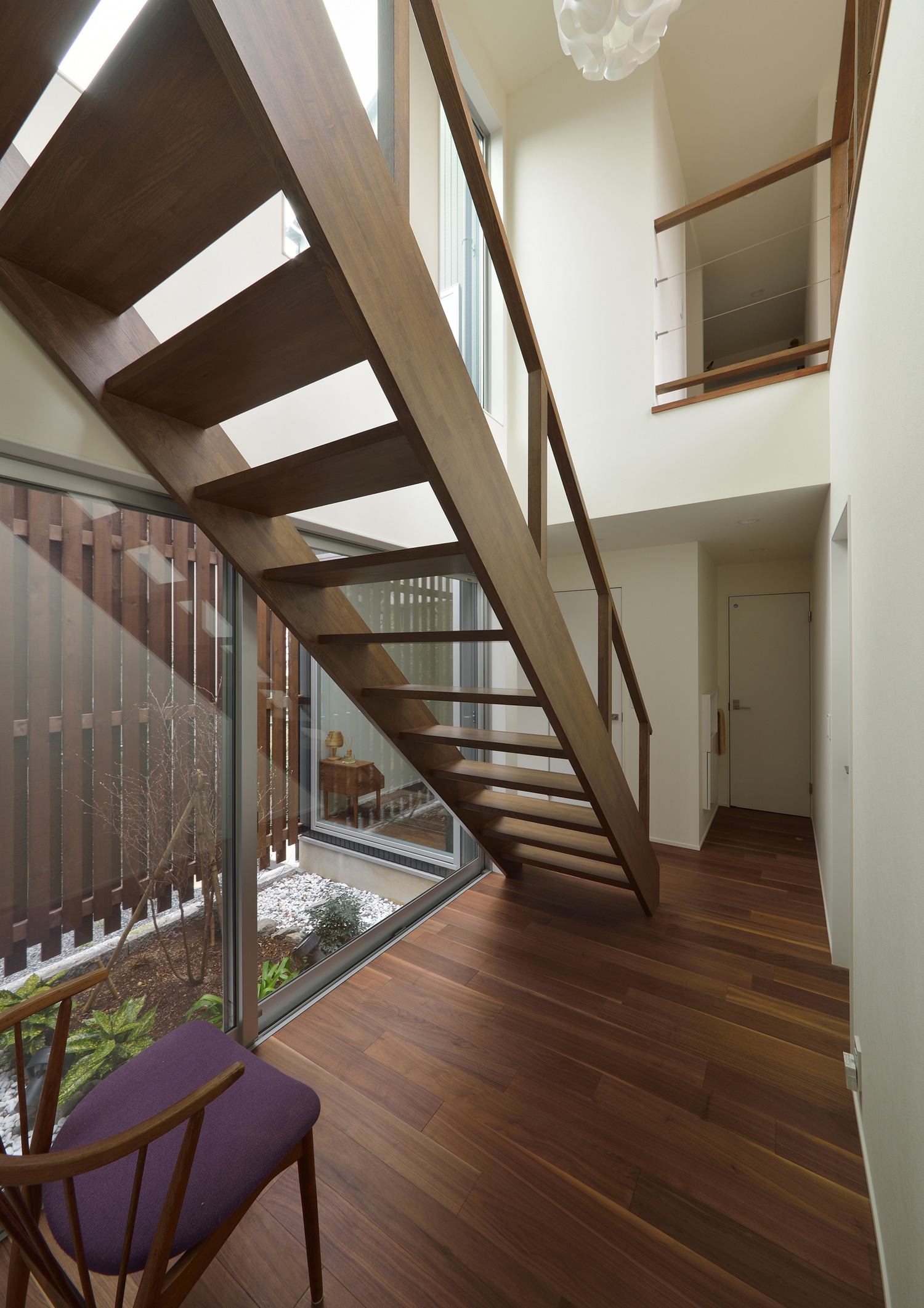 注文住宅・デザイン住宅建築実例_階段 注文住宅・デザイン住宅建築実例_『CASE544 WINK-HOUSE』_階段