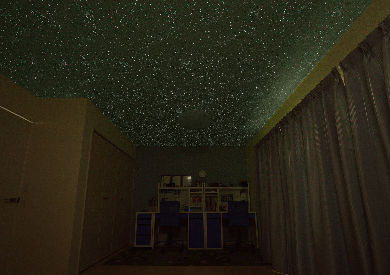 注文住宅・デザイン住宅建築実例_子供部屋 注文住宅・デザイン住宅建築実例_『CASE544 WINK-HOUSE』_子供部屋