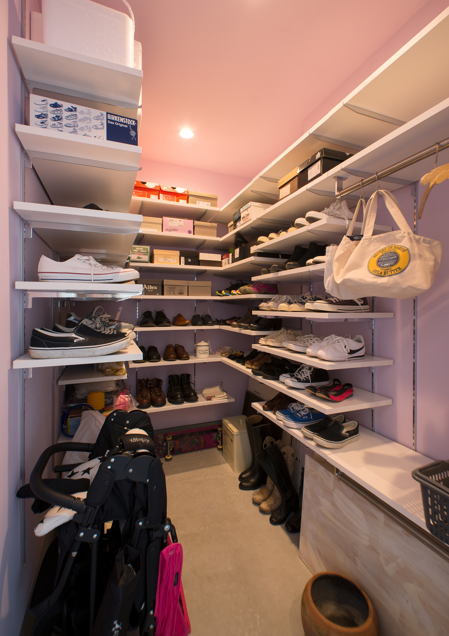 注文住宅・デザイン住宅建築実例_玄関 注文住宅・デザイン住宅建築実例_『CASE545 浮かぶイエガタ』_玄関