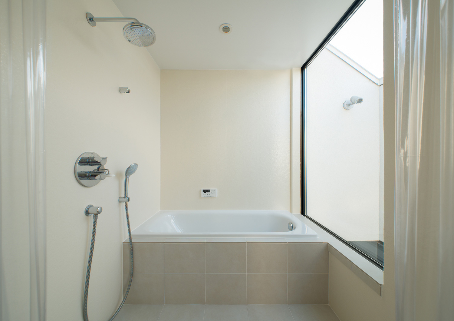 注文住宅・デザイン住宅建築実例_浴室・洗面所 注文住宅・デザイン住宅建築実例_『CASE545 浮かぶイエガタ』_浴室・洗面所