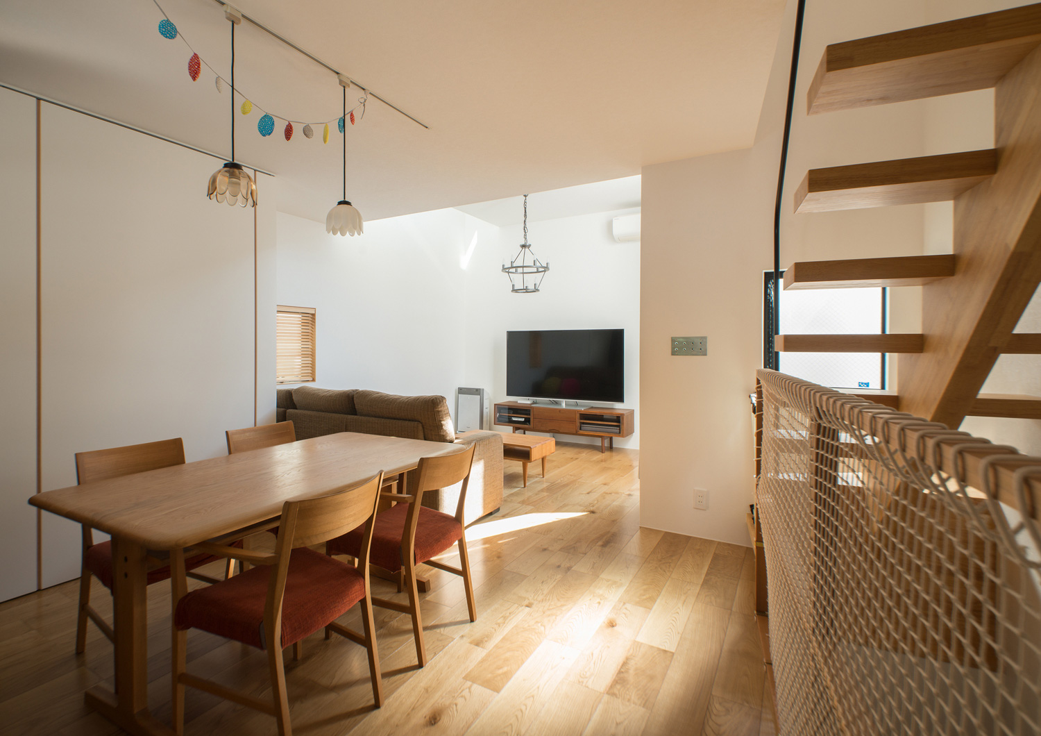 注文住宅・デザイン住宅建築実例_LDK 注文住宅・デザイン住宅建築実例_『CASE547 移ろいの家』_LDK