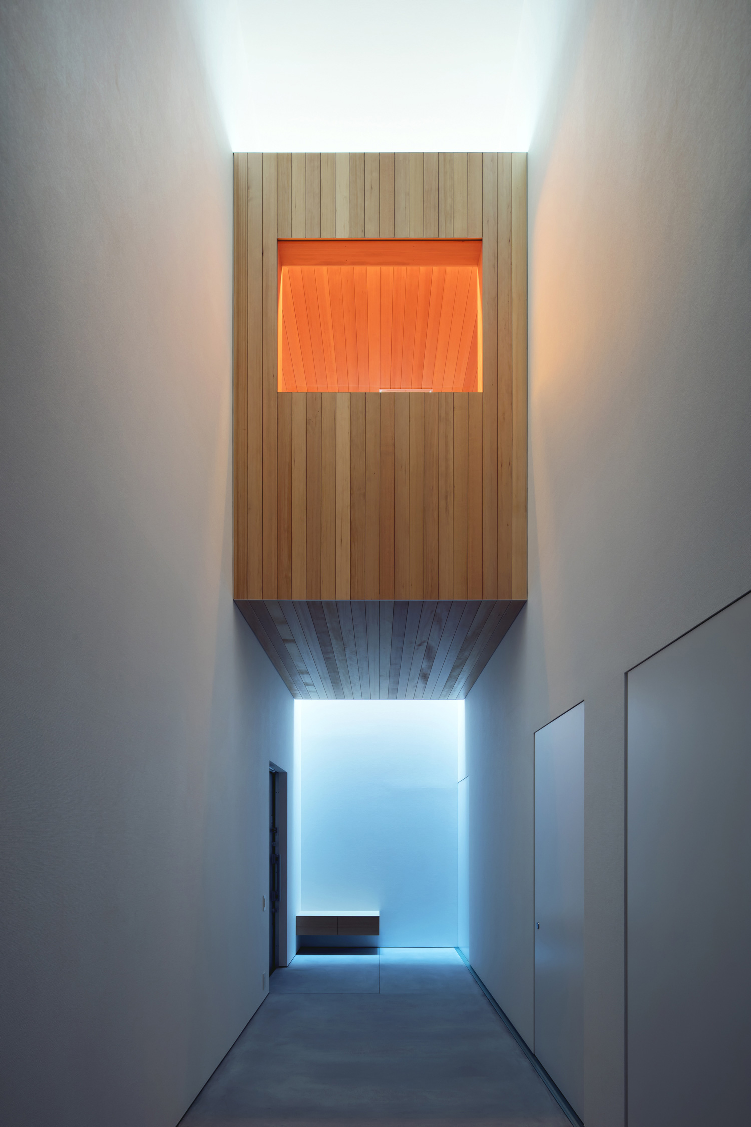 注文住宅・デザイン住宅建築実例_玄関 注文住宅・デザイン住宅建築実例_『CASE548 HOUSE．LIGHT』_玄関