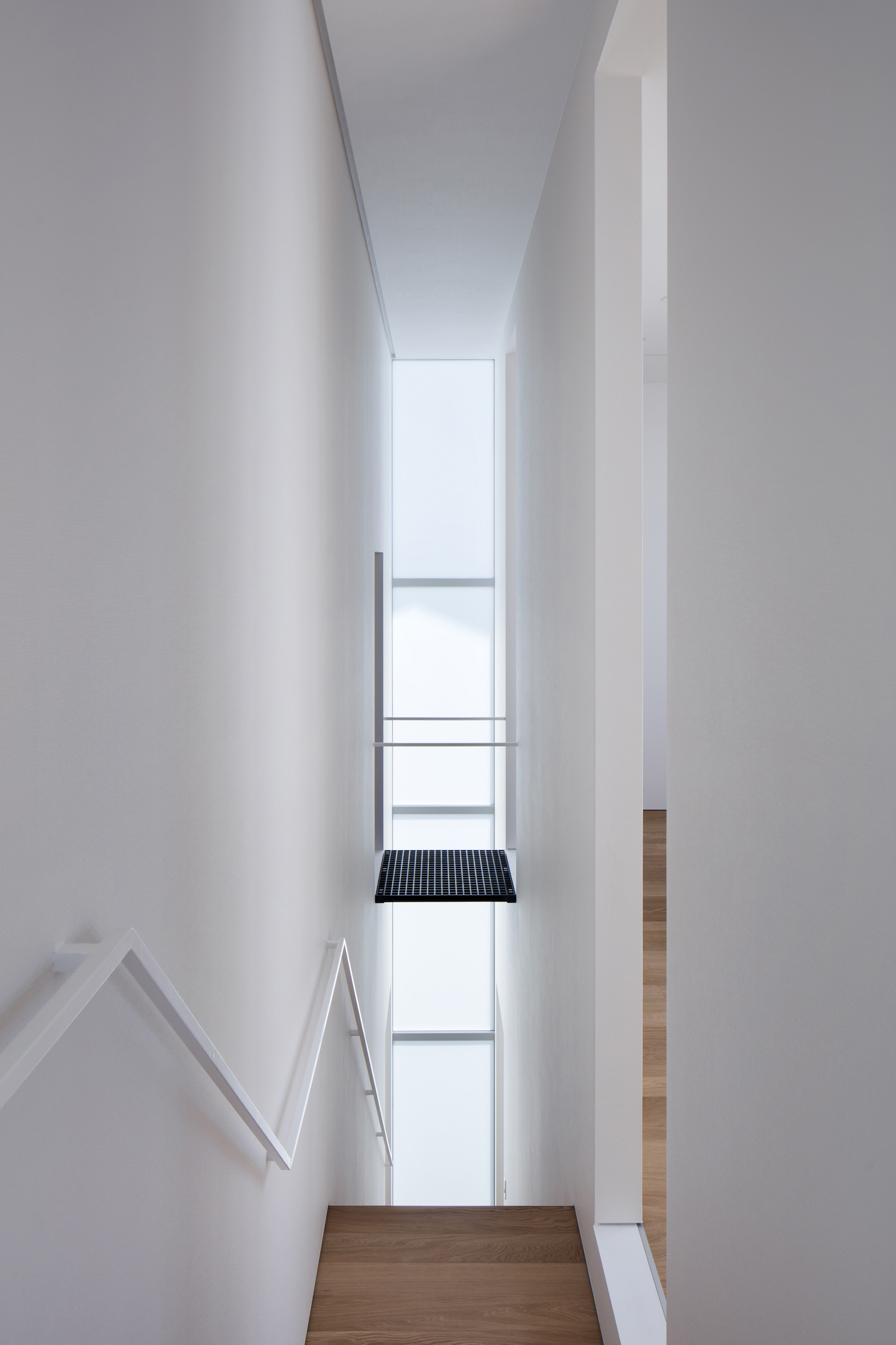 注文住宅・デザイン住宅建築実例_階段 注文住宅・デザイン住宅建築実例_『CASE548 HOUSE．LIGHT』_階段