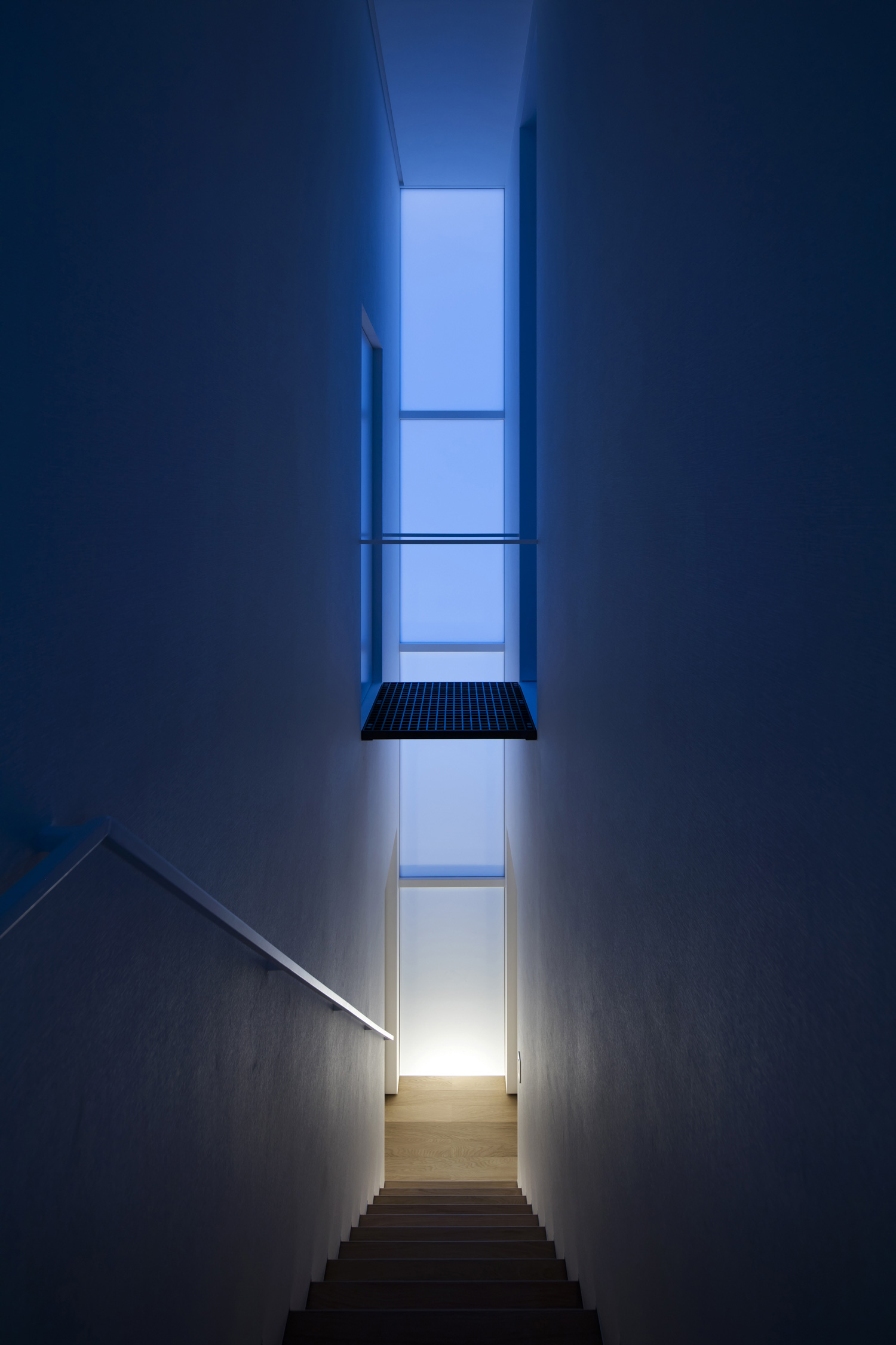 注文住宅・デザイン住宅建築実例_階段 注文住宅・デザイン住宅建築実例_『CASE548 HOUSE．LIGHT』_階段